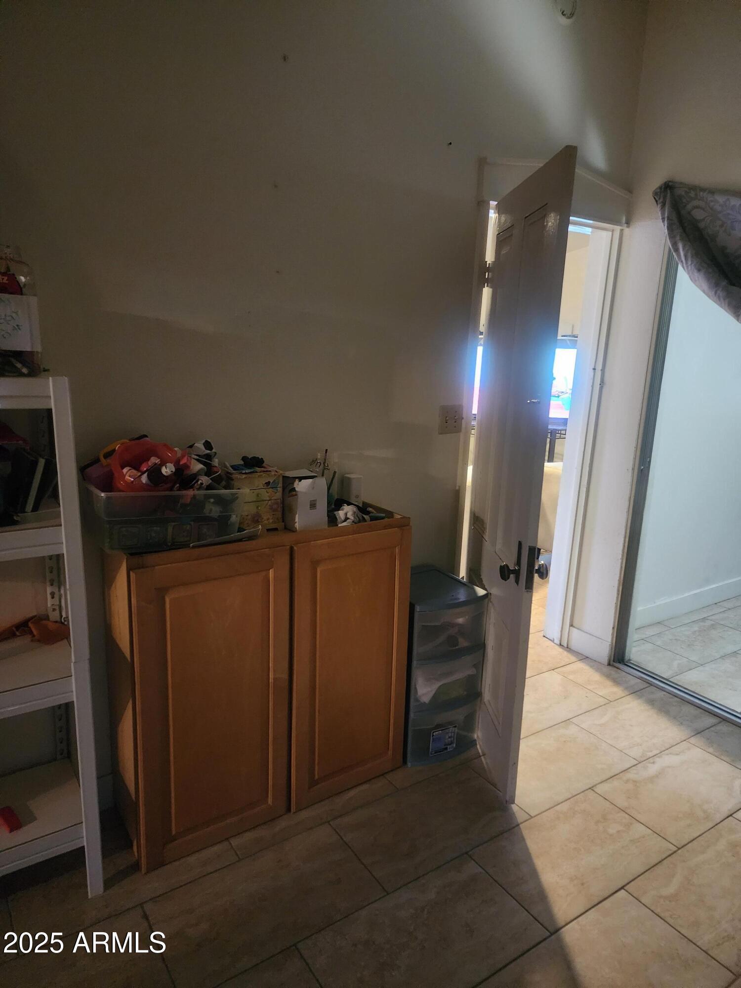 Photo #33