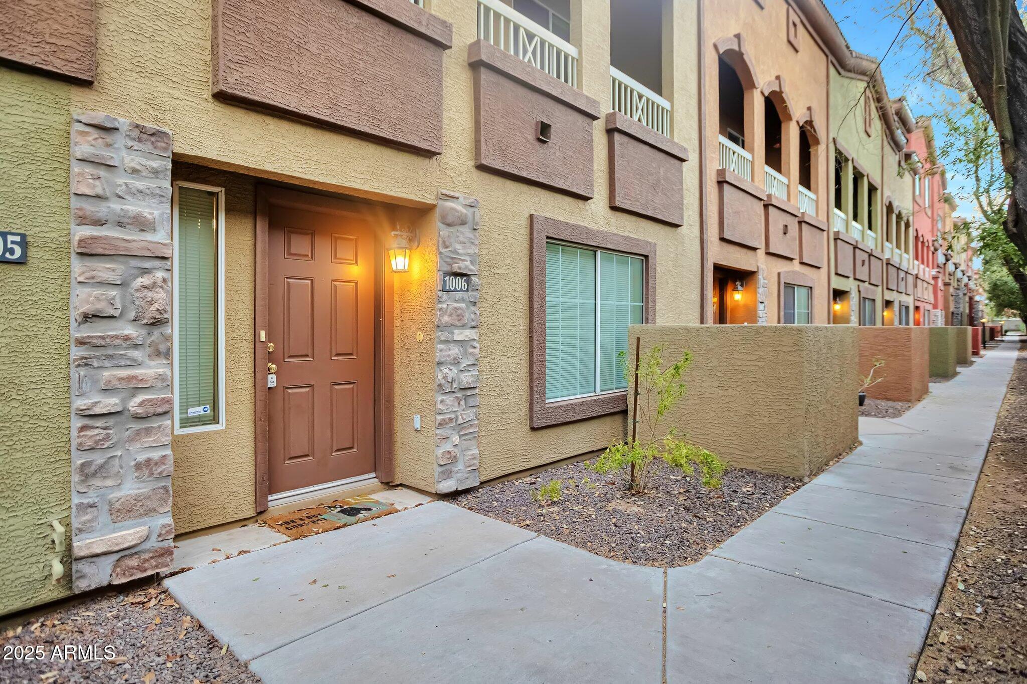 Photo one of 1920 E Bell Rd # 1006 Phoenix AZ 85022 | MLS 6833238