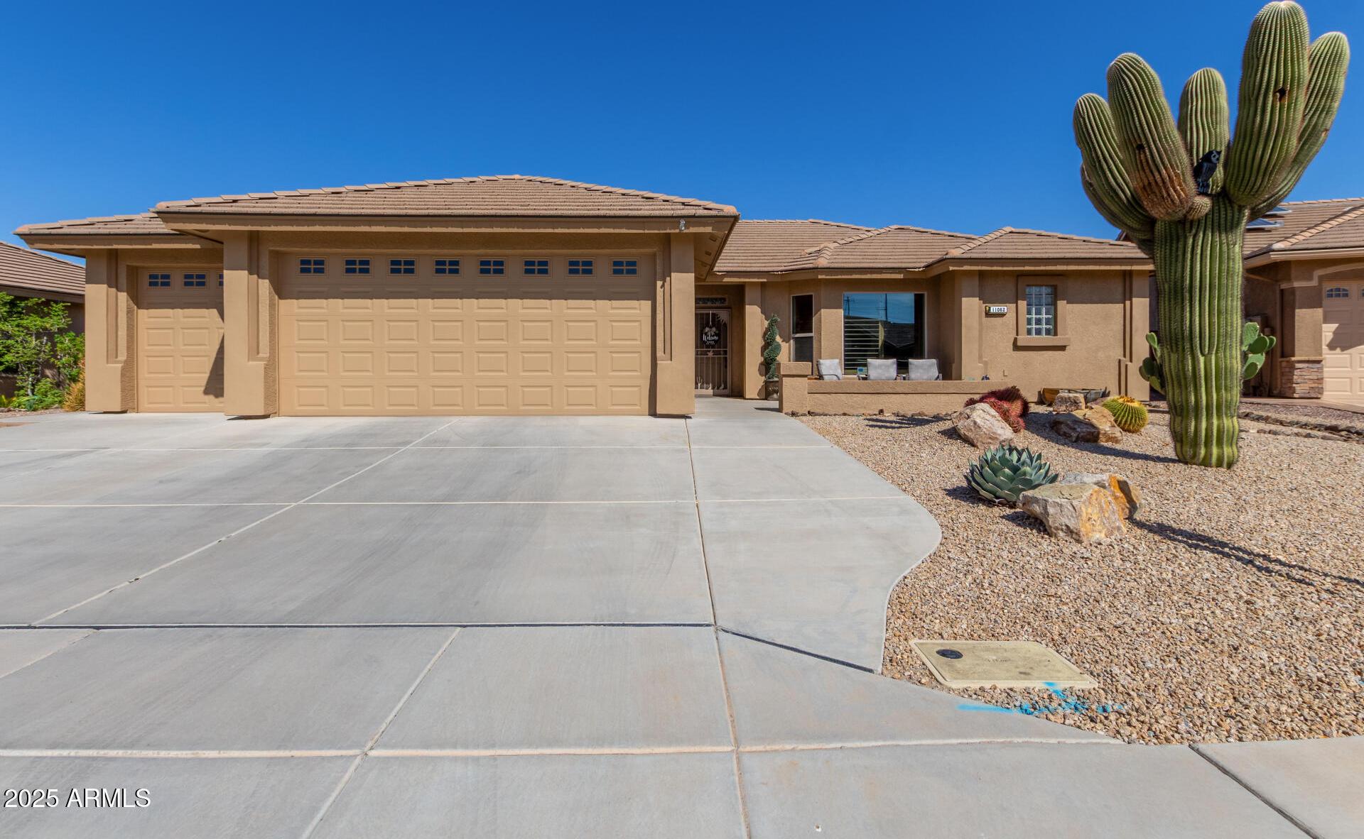 Photo one of 11062 E Ocaso Ave Mesa AZ 85212 | MLS 6834041