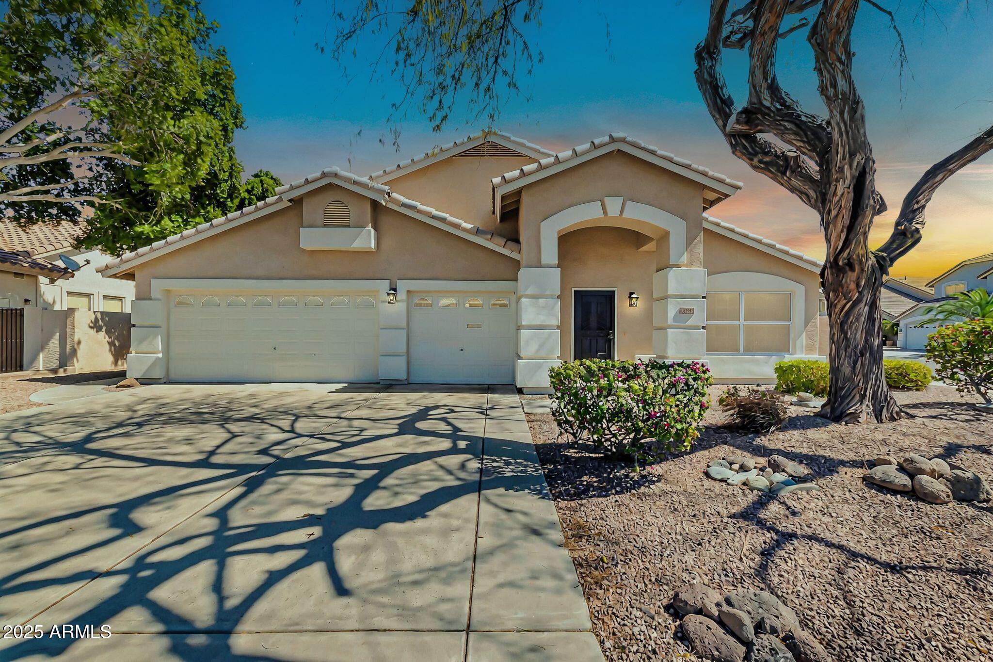 Photo one of 20615 N 55Th Ave Glendale AZ 85308 | MLS 6834032