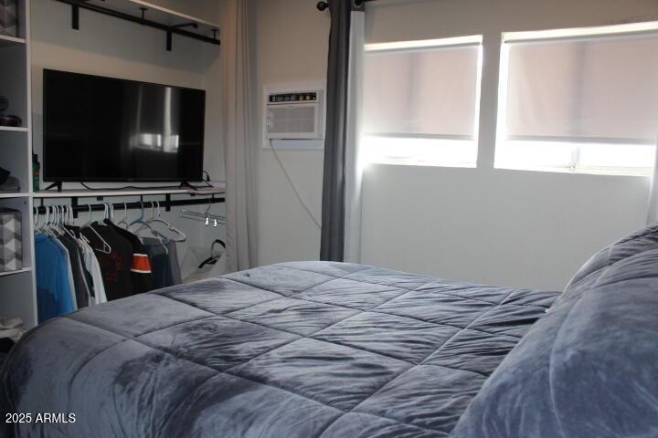 Photo #10