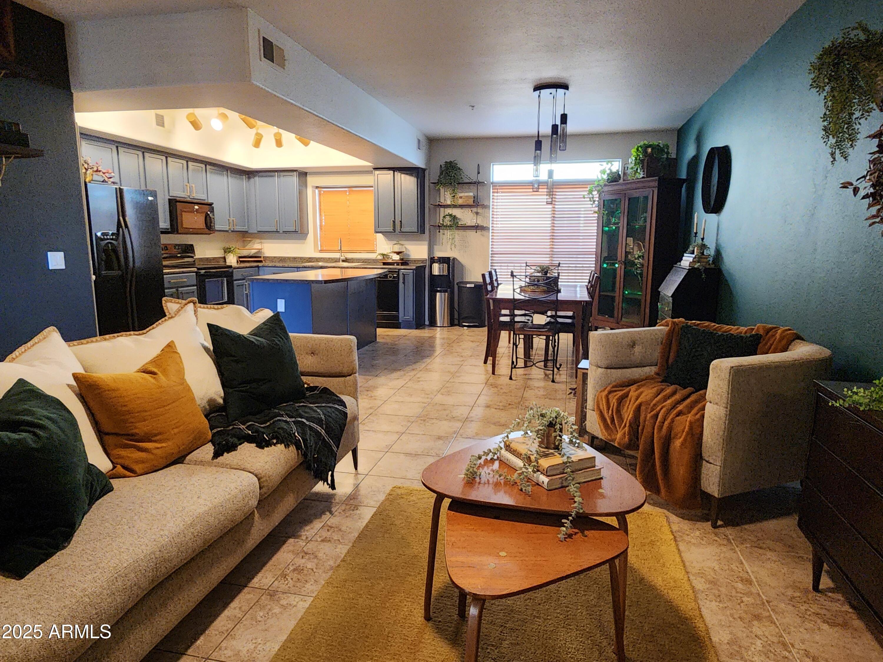 Photo #5
