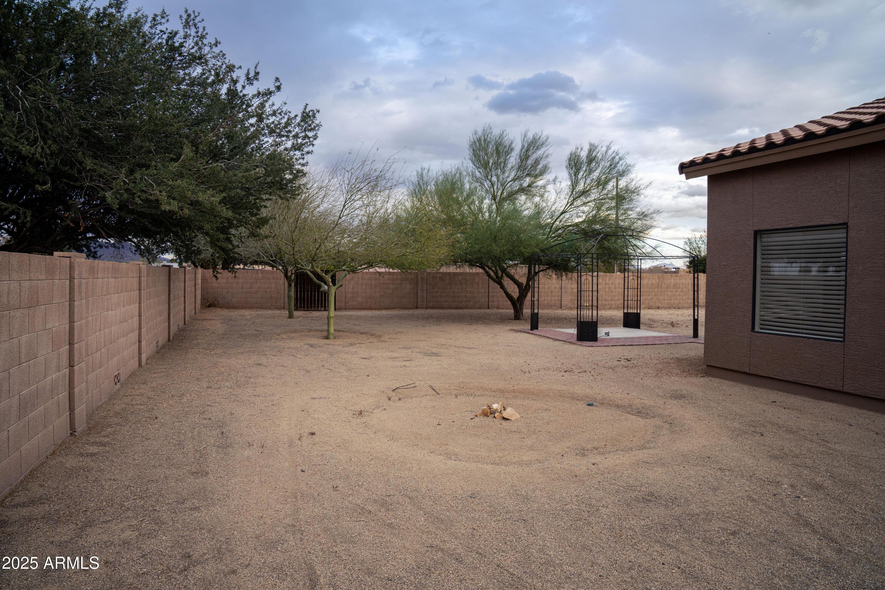 Photo #33