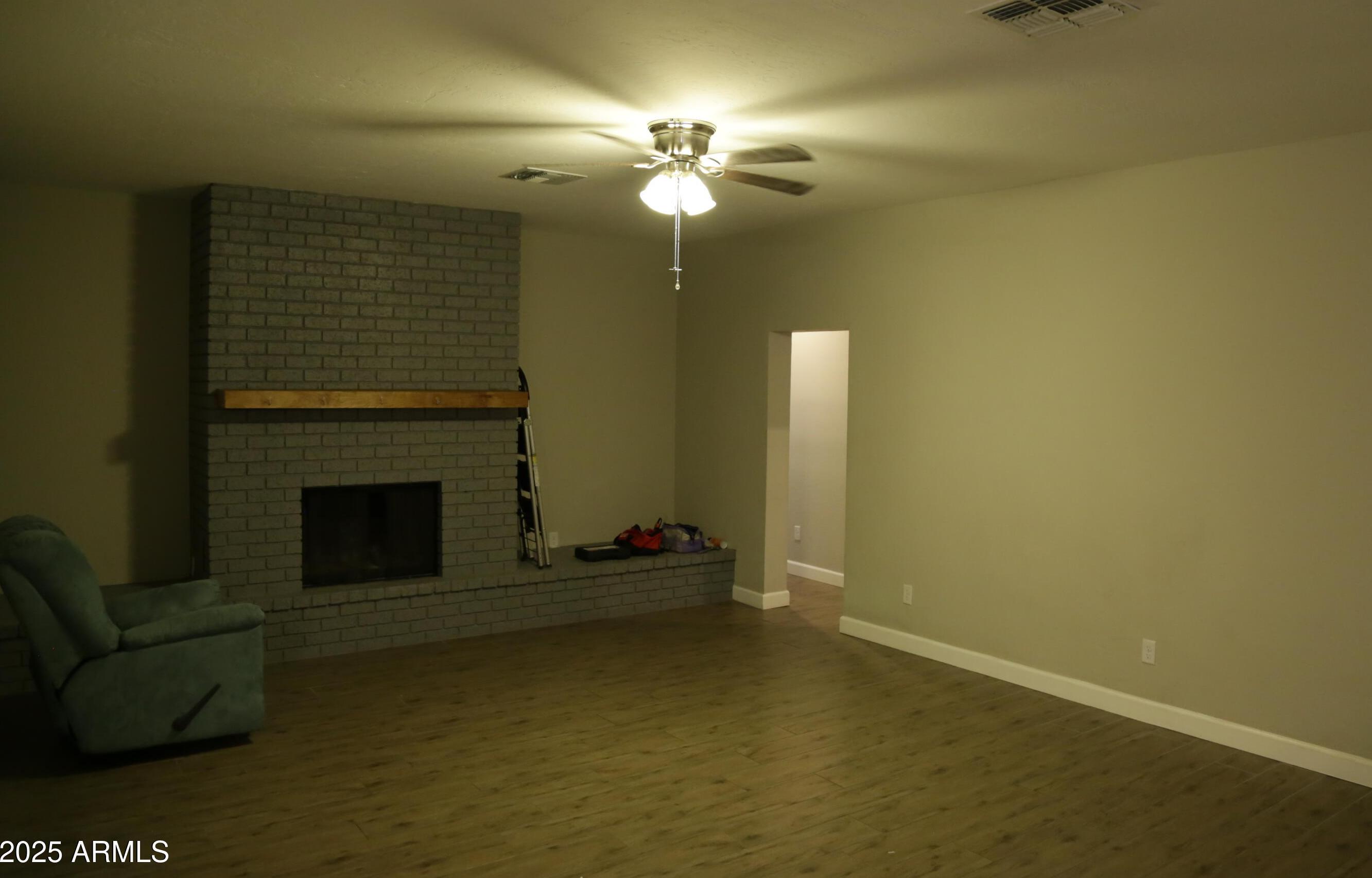 Photo #4