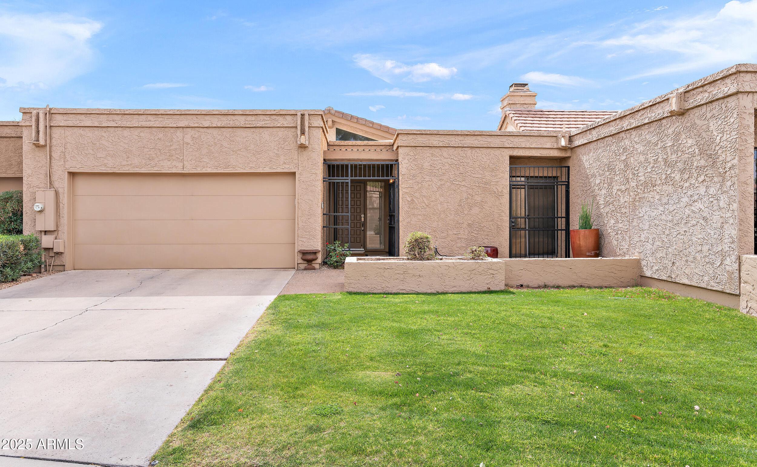 Photo one of 7937 E Solano Dr Scottsdale AZ 85250 | MLS 6839043