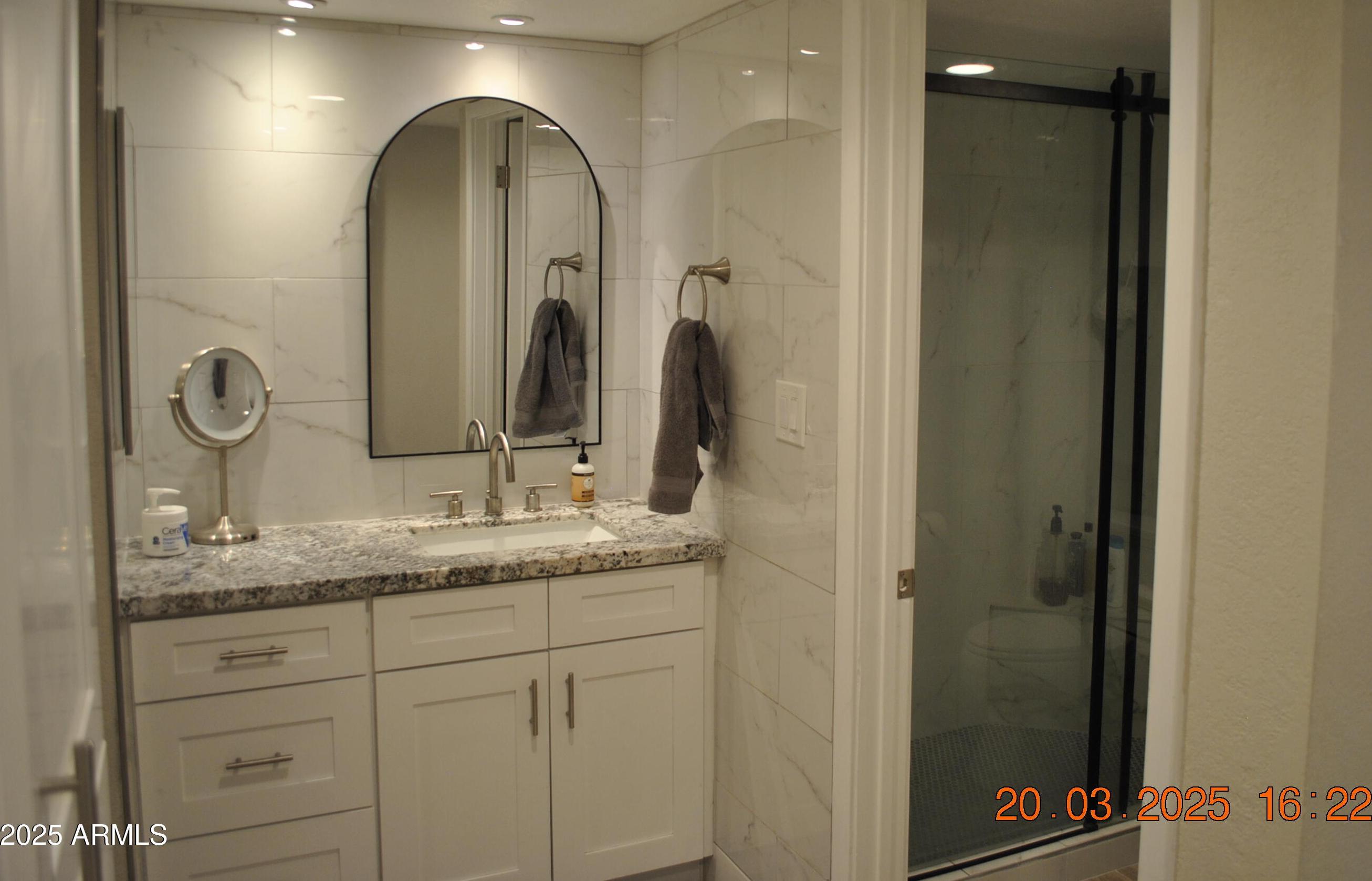 Photo #15