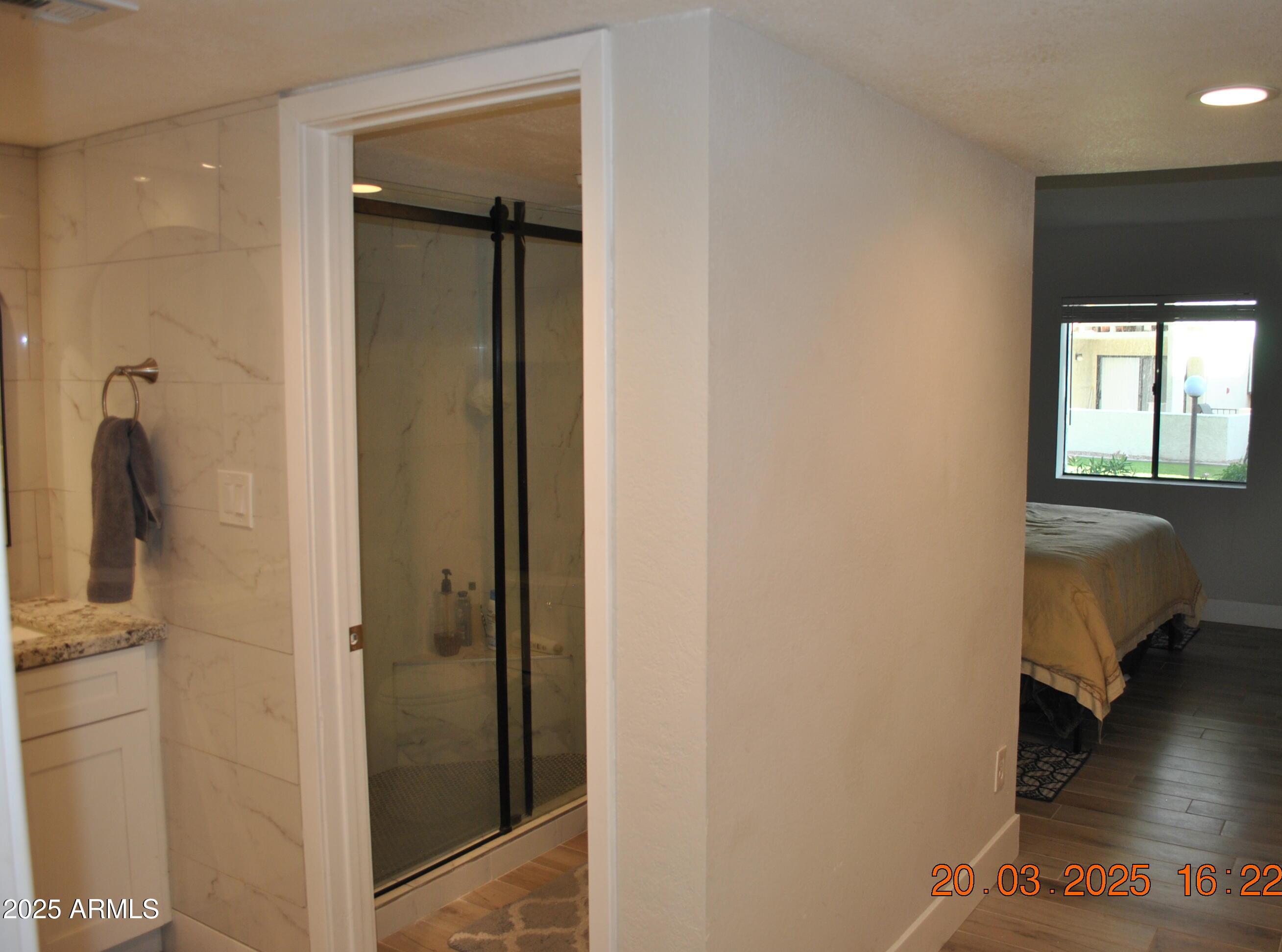 Photo #16