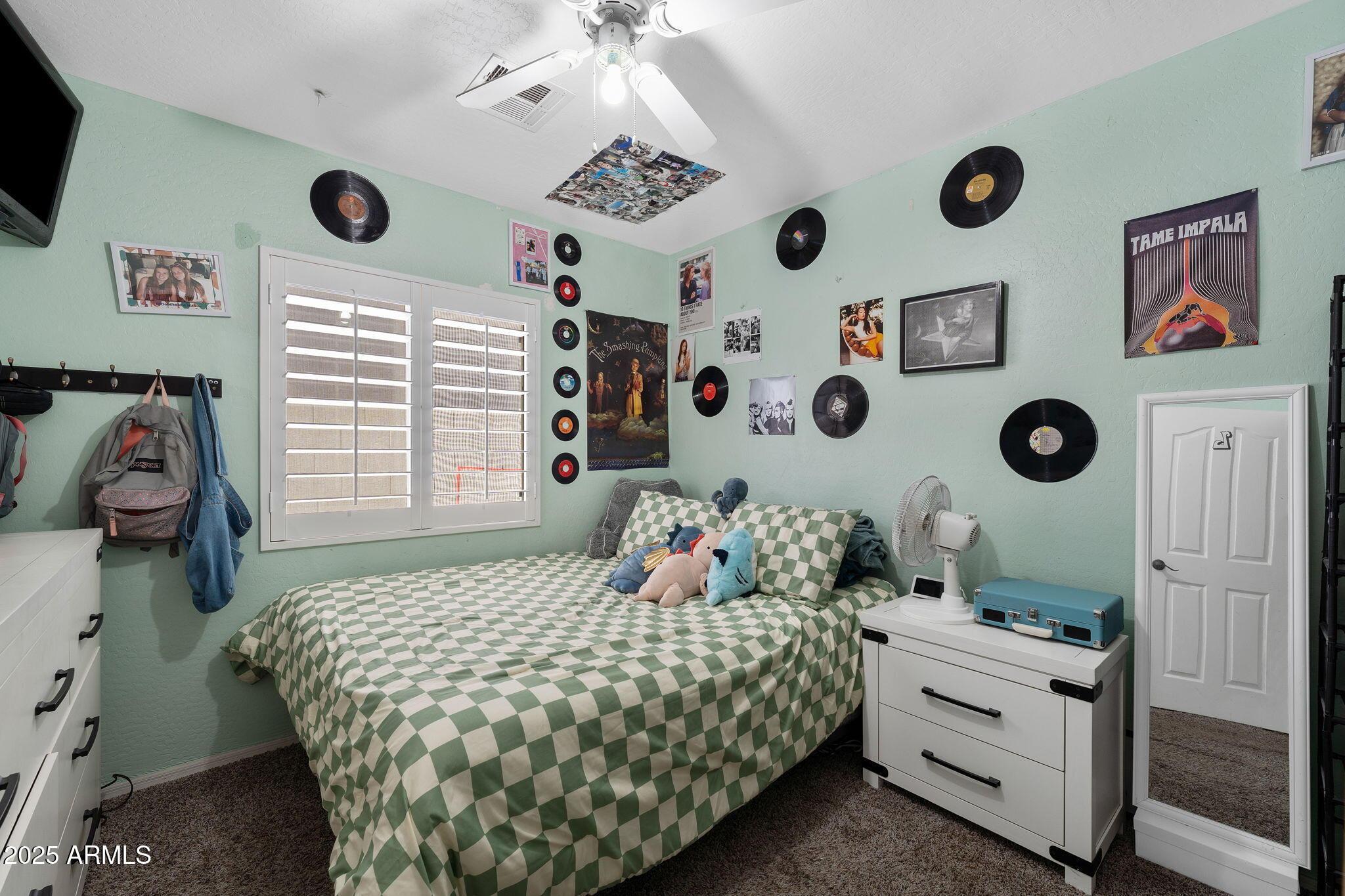 Photo #10