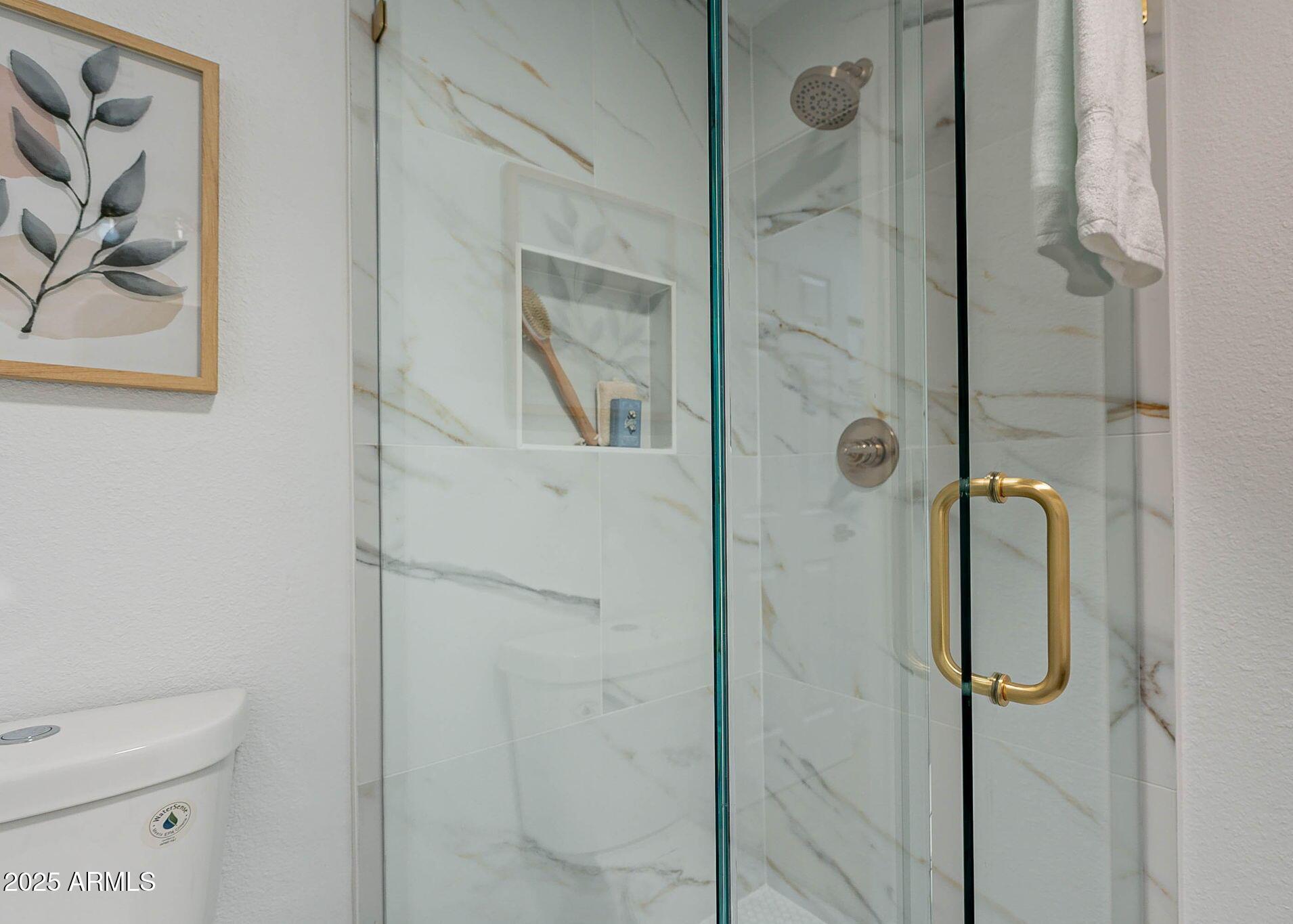 Photo #33