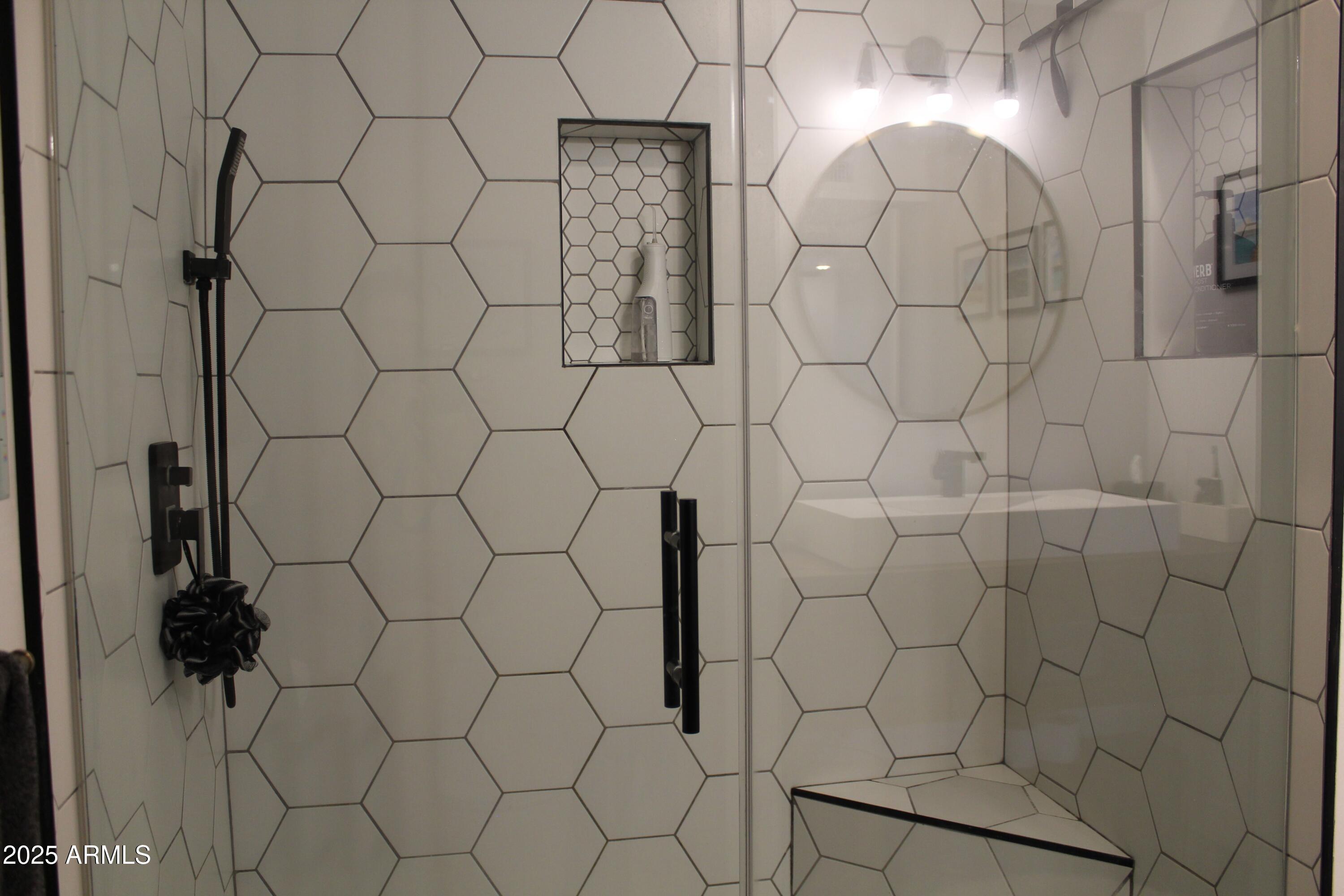 Photo #32
