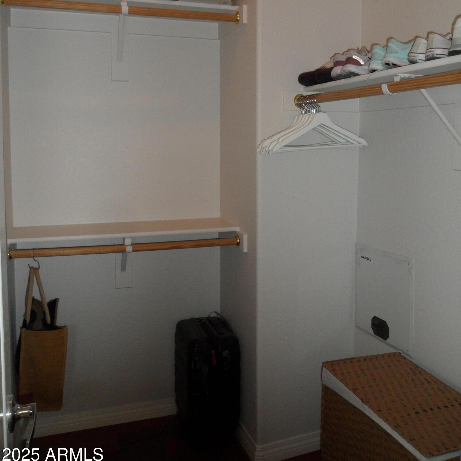 Photo #10