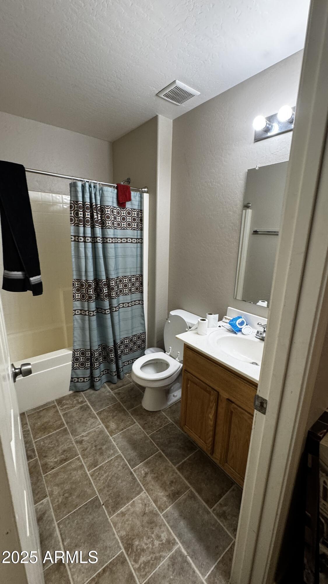 Photo #33