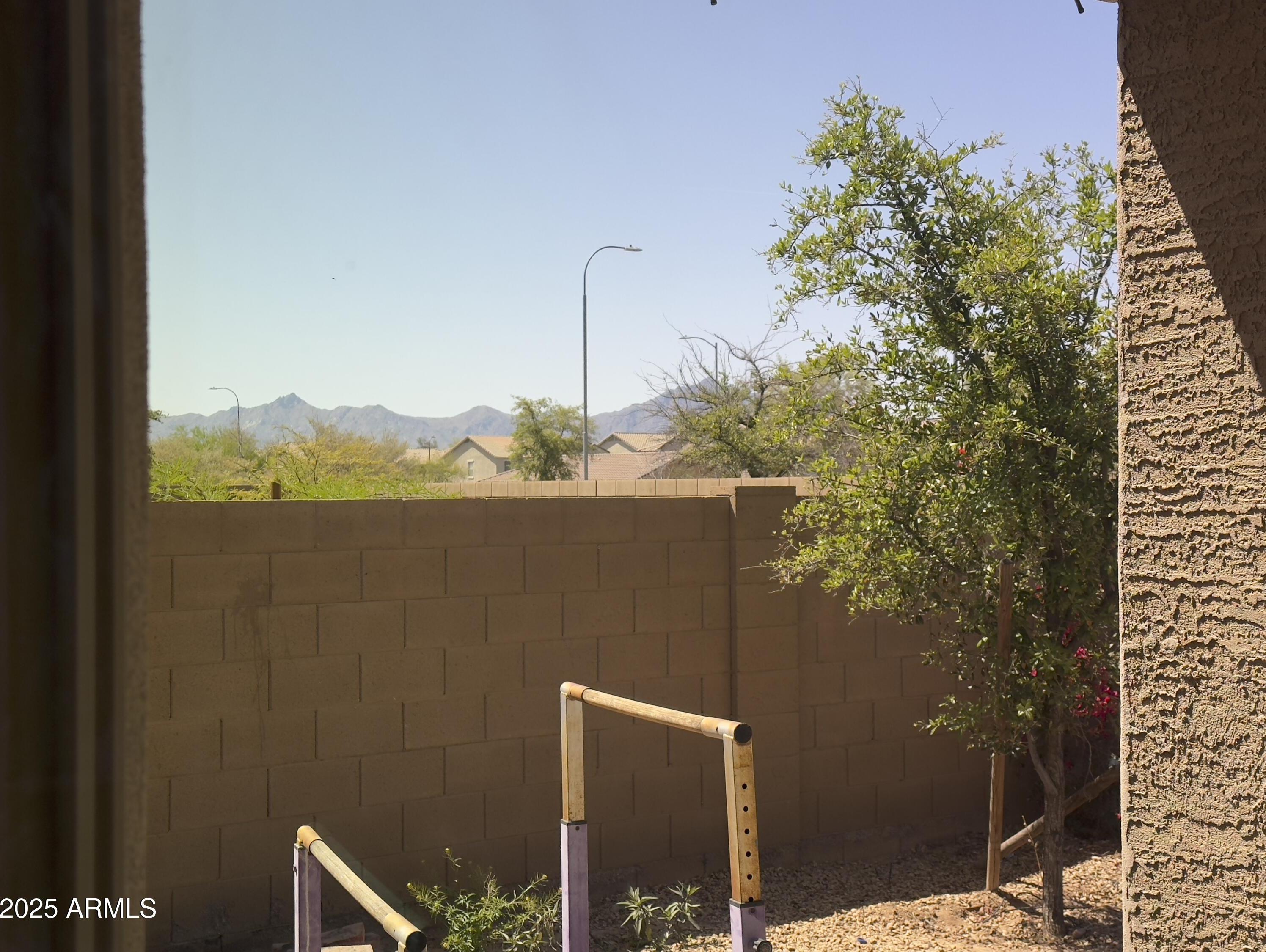 Photo #32
