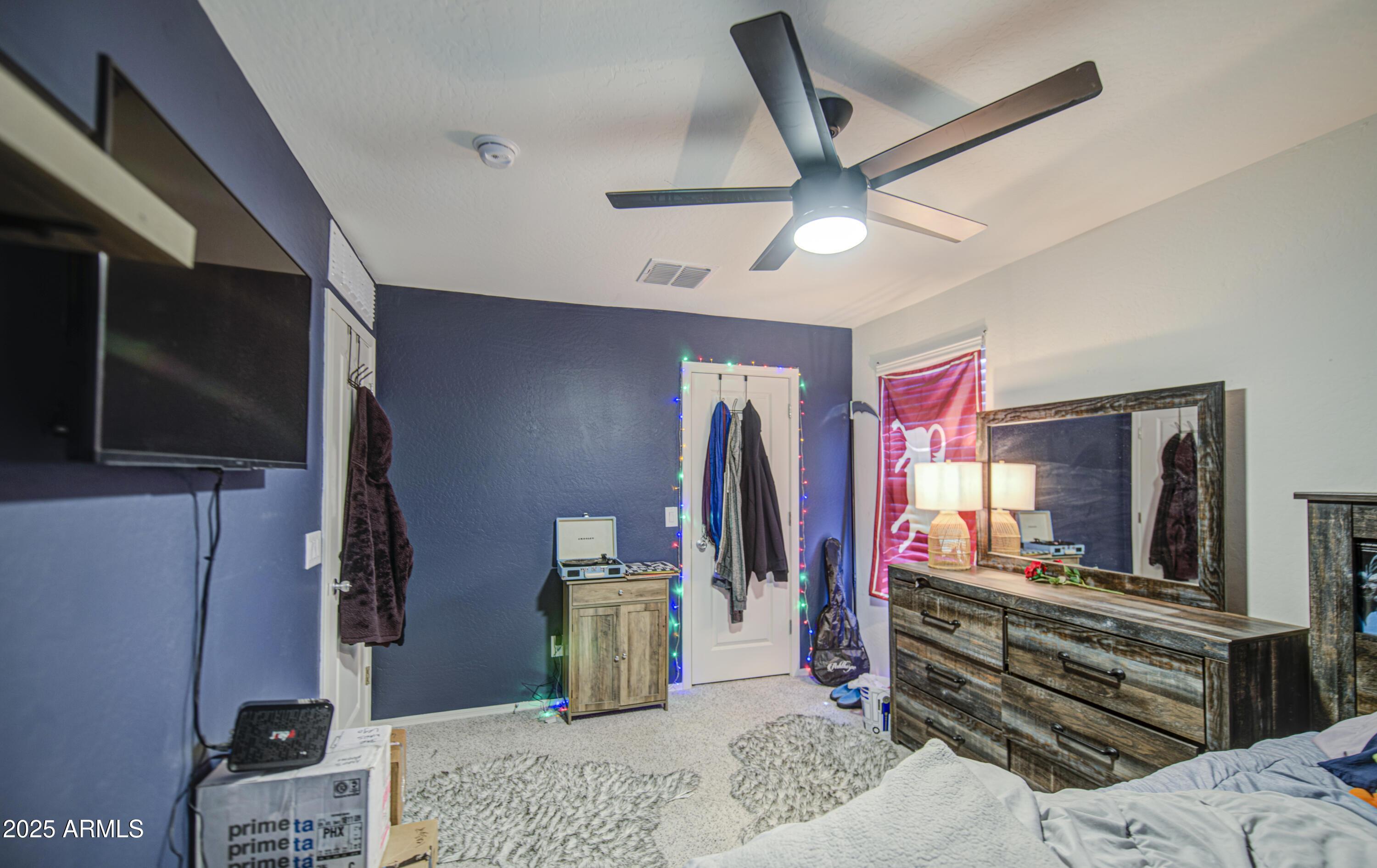 Photo #32