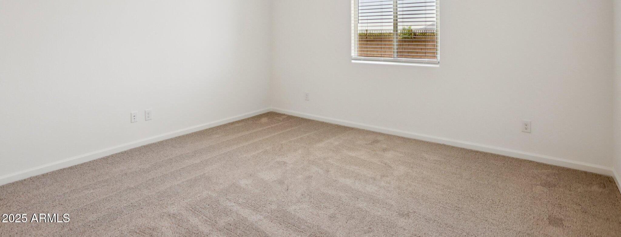 Photo #33