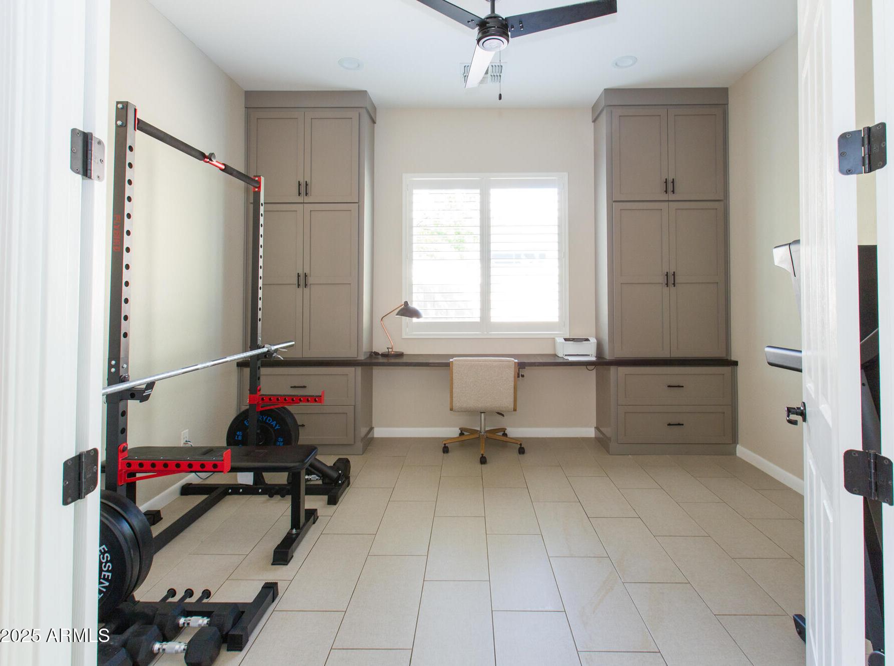 Photo #33