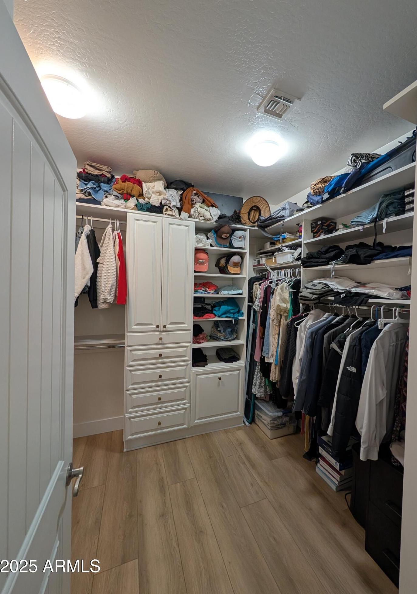 Photo #16