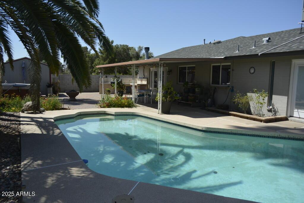 Photo #37