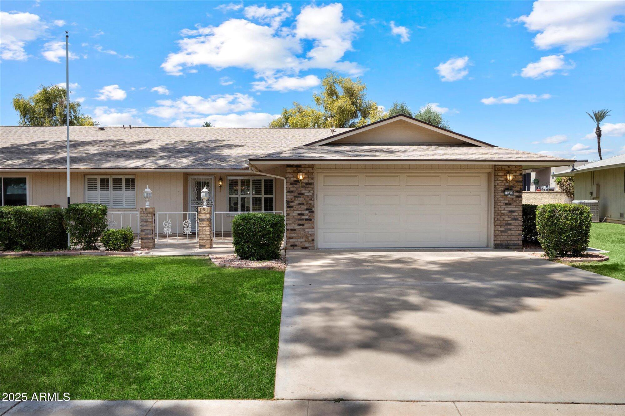 Photo one of 15438 N Lakeforest Dr Sun City AZ 85351 | MLS 6851758