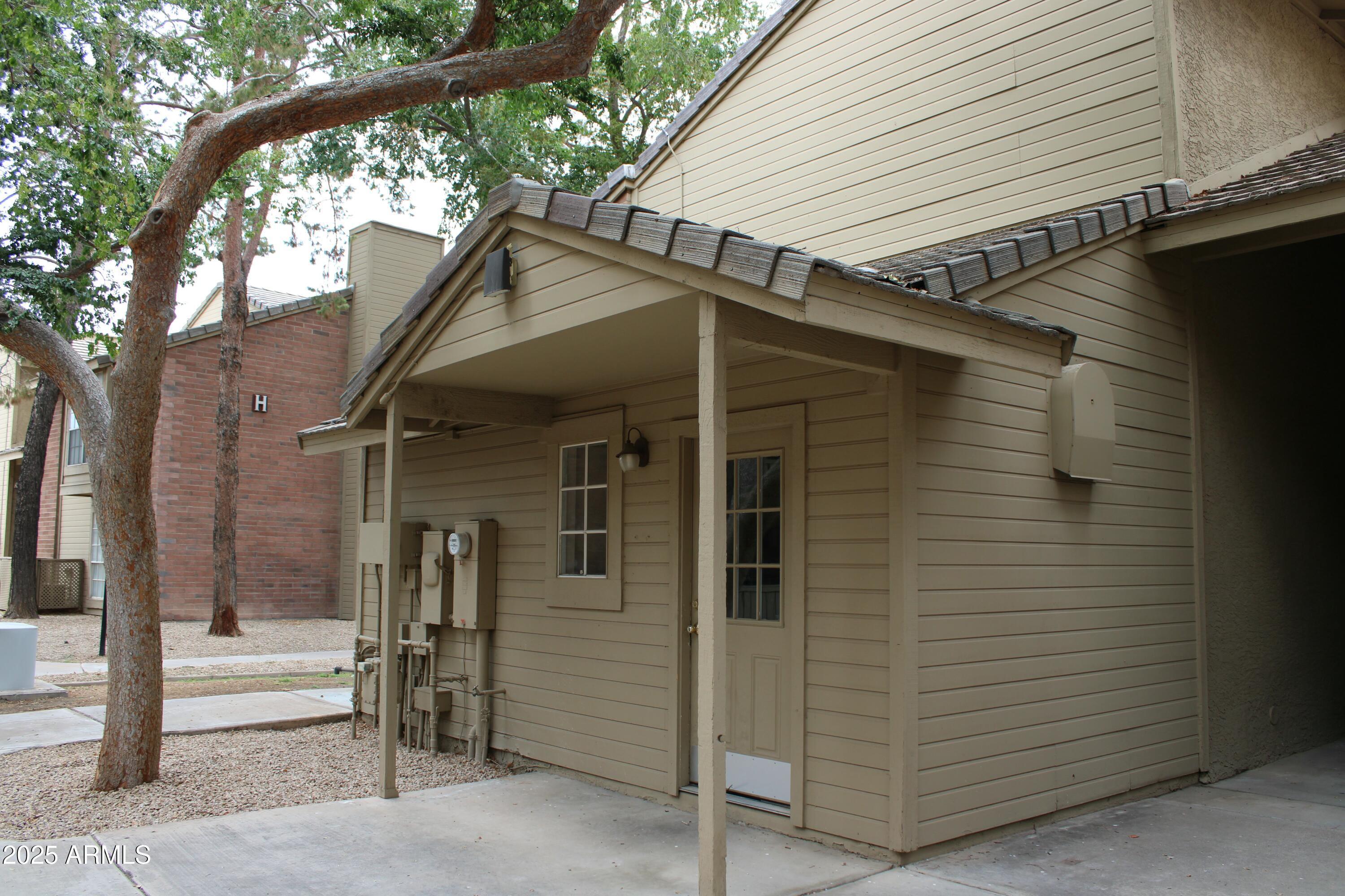 Photo #6