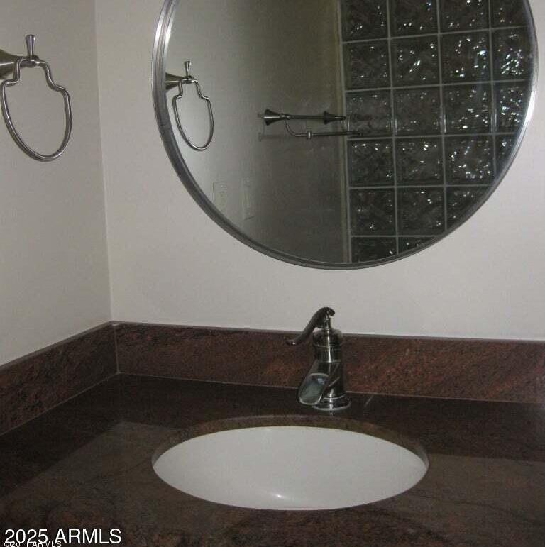 Photo #12