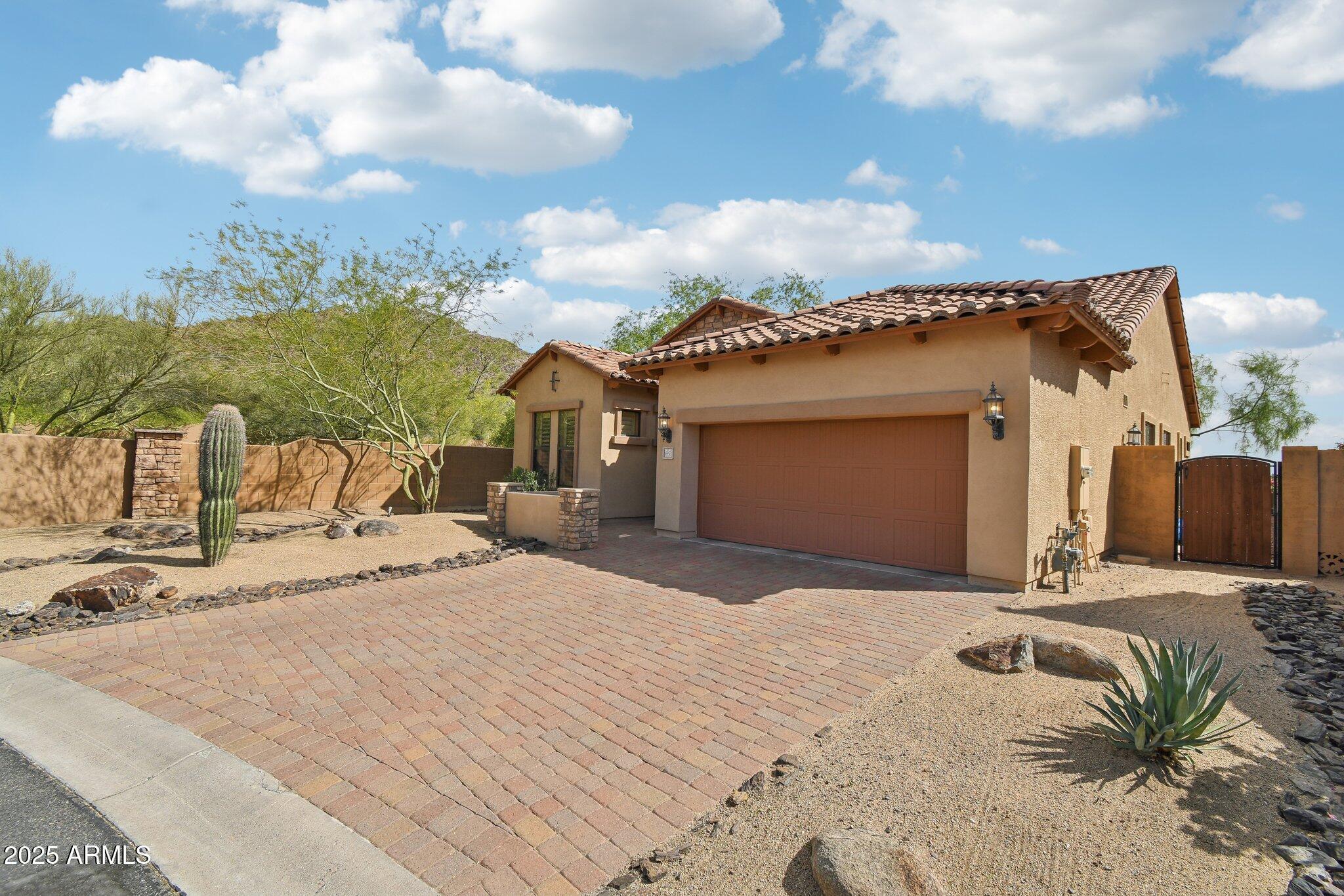Photo one of 6937 E Sierra Morena Cir Mesa AZ 85207 | MLS 6855725