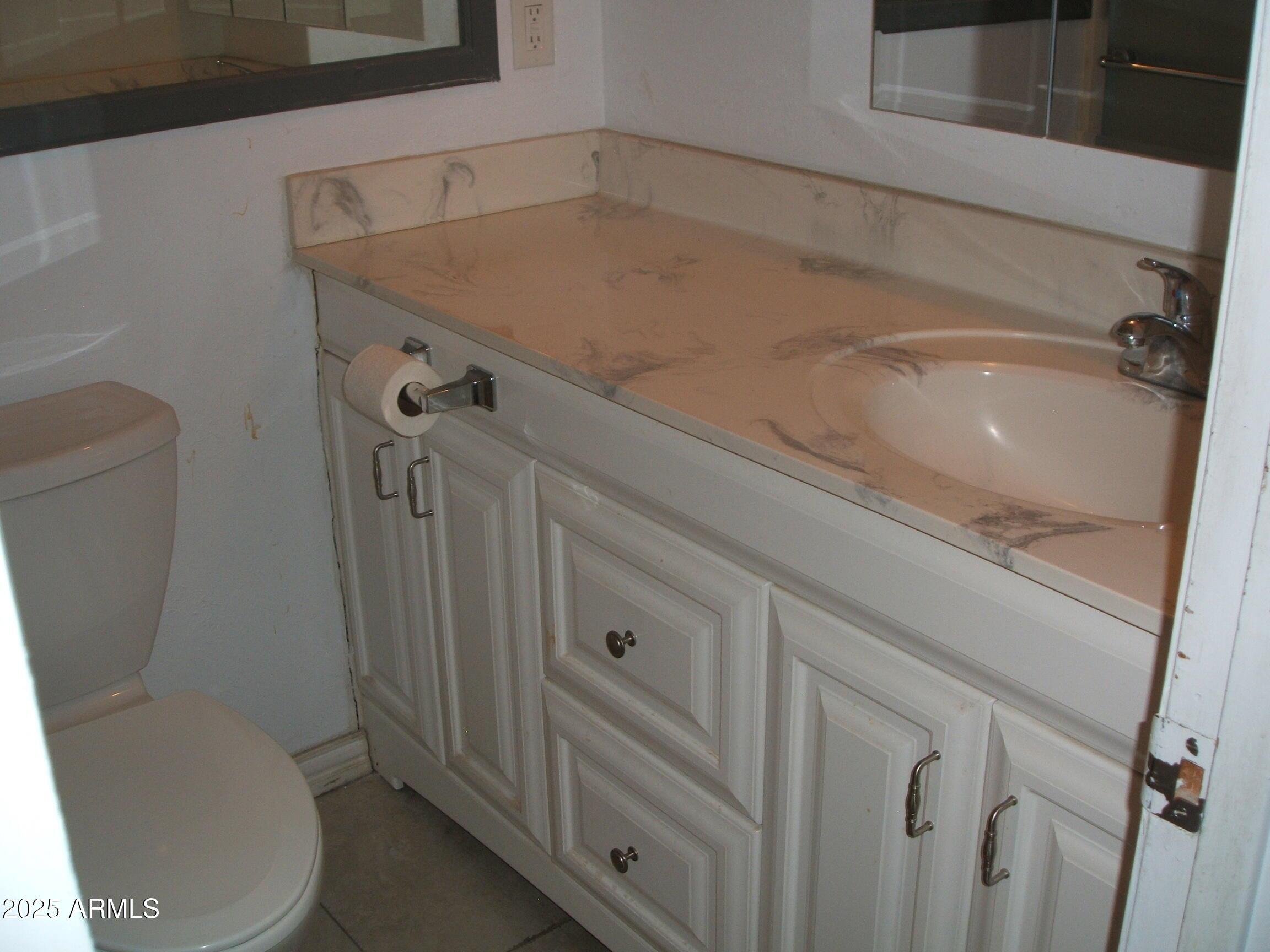 Photo #33