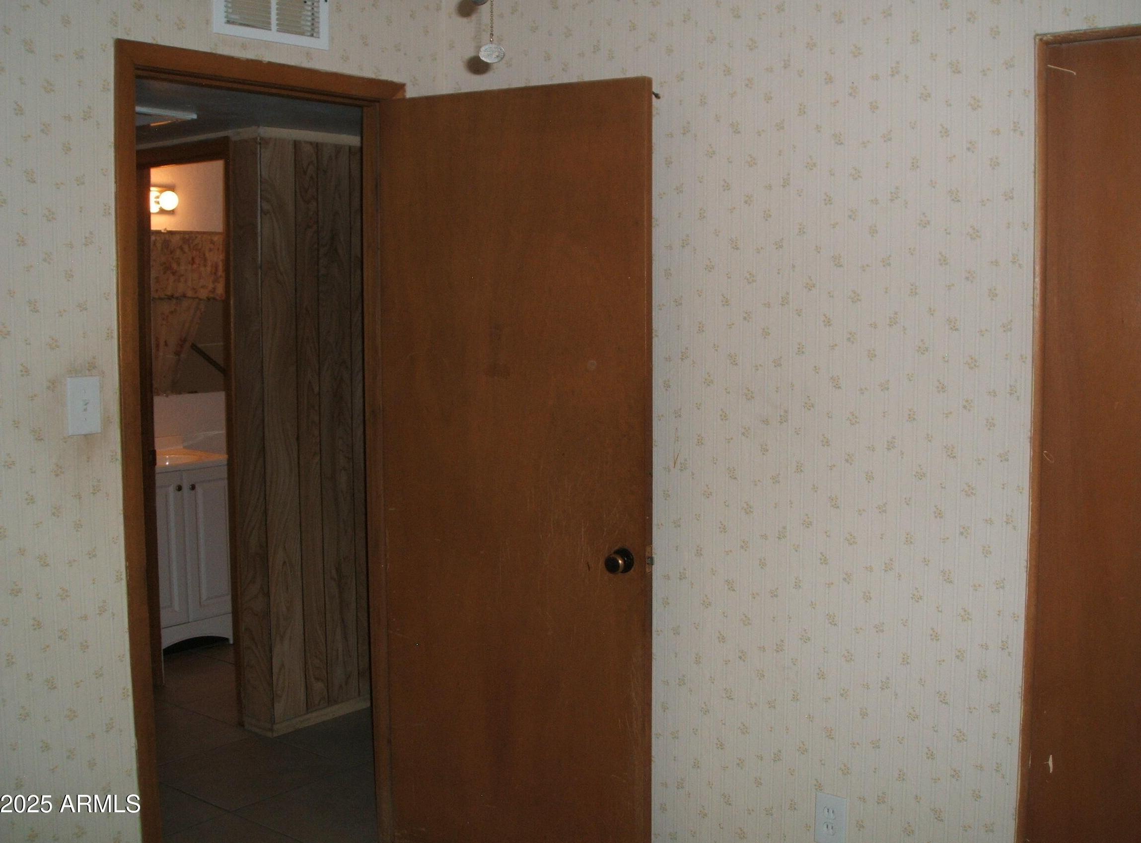 Photo #25