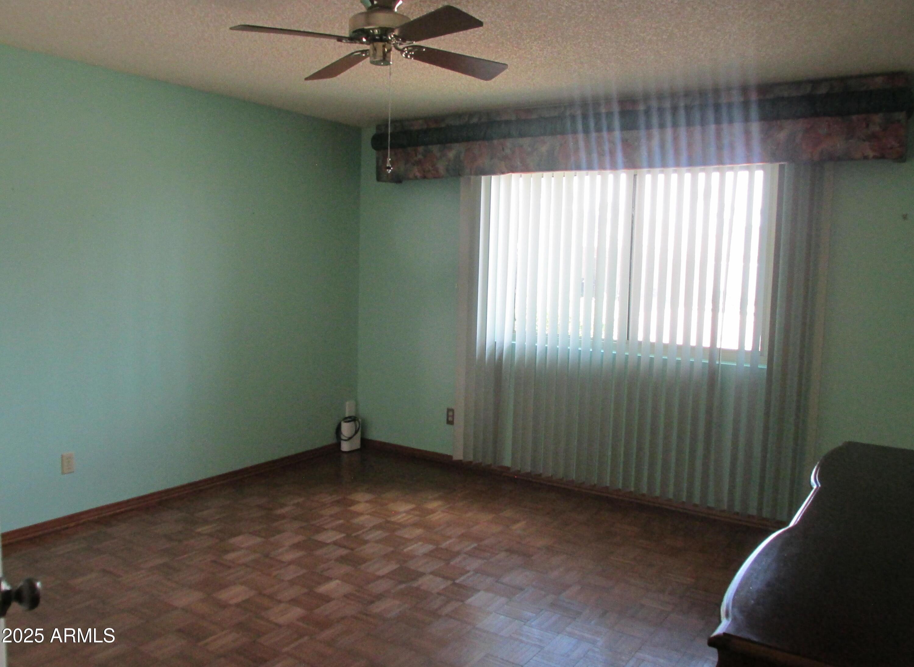 Photo #16