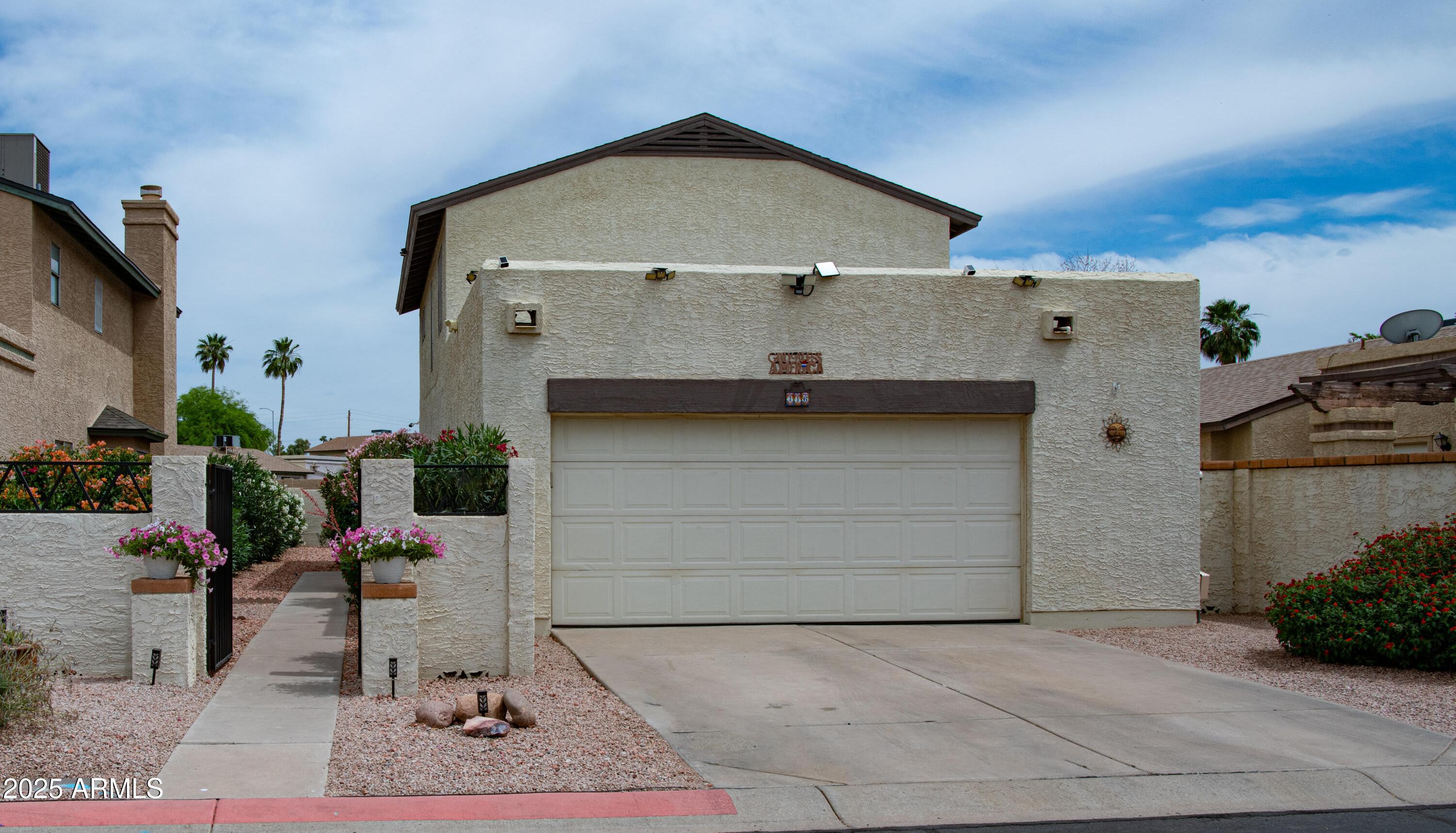 Photo one of 630 E Jensen St # 116 Mesa AZ 85203 | MLS 6857605