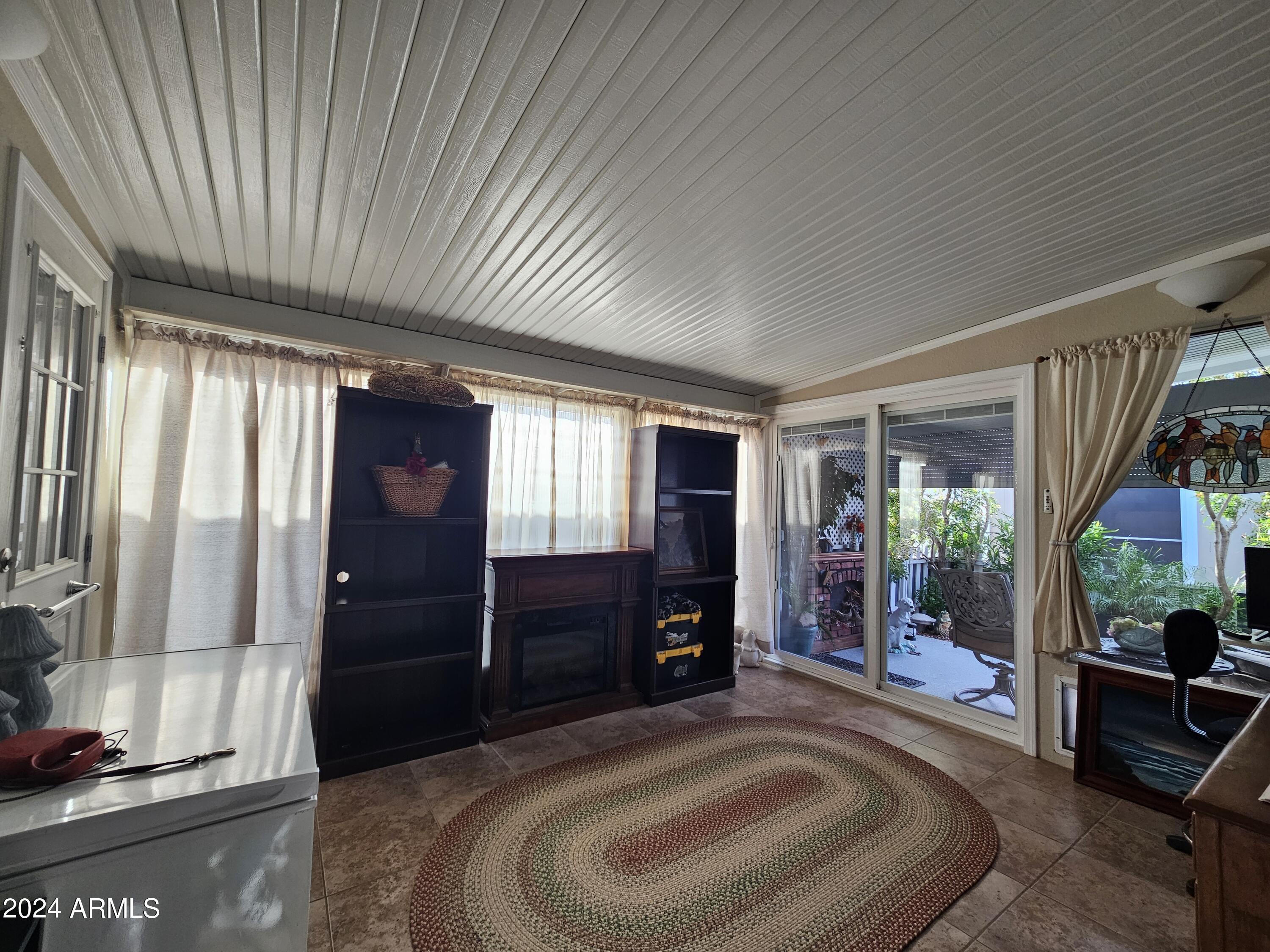 Photo #32