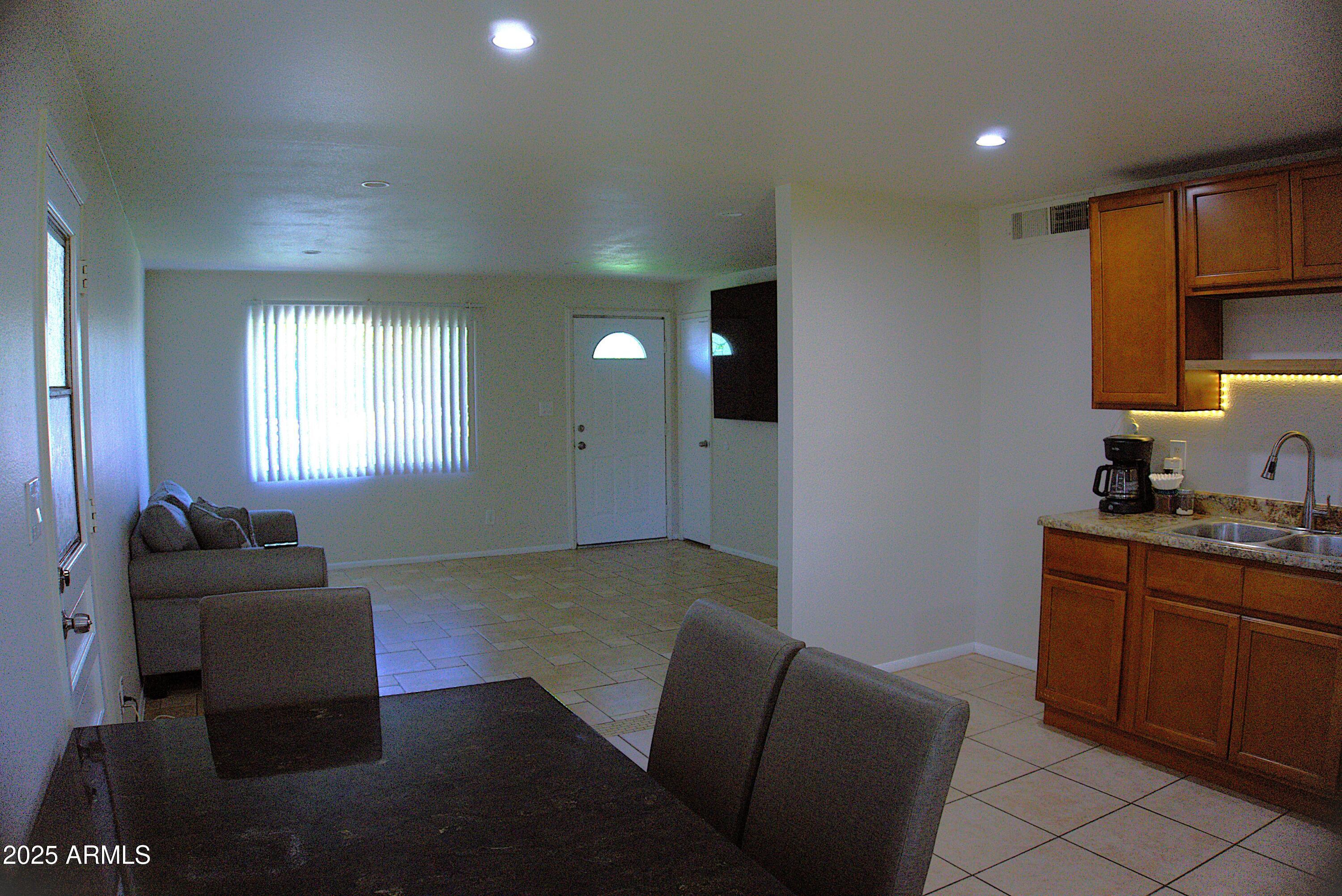 Photo #6