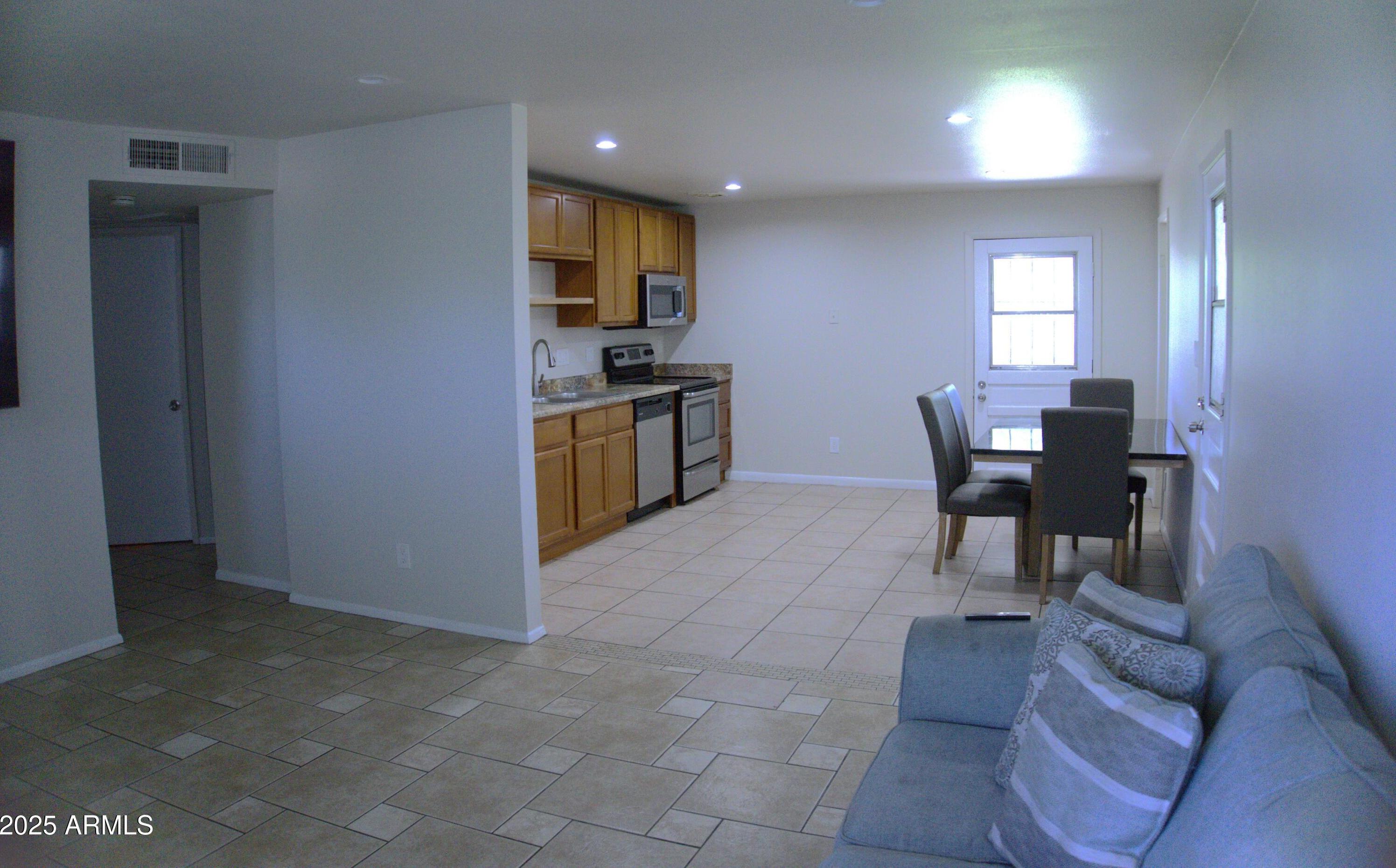 Photo #4