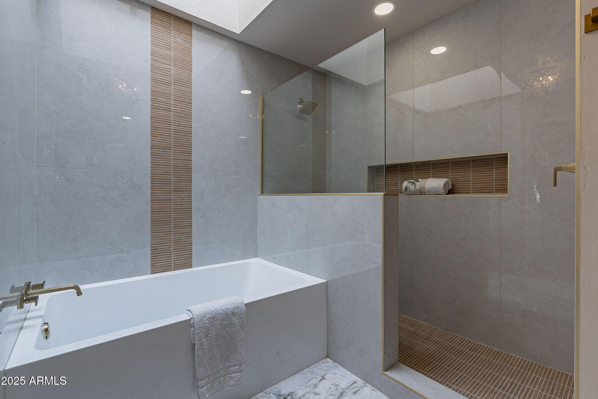 Photo #28