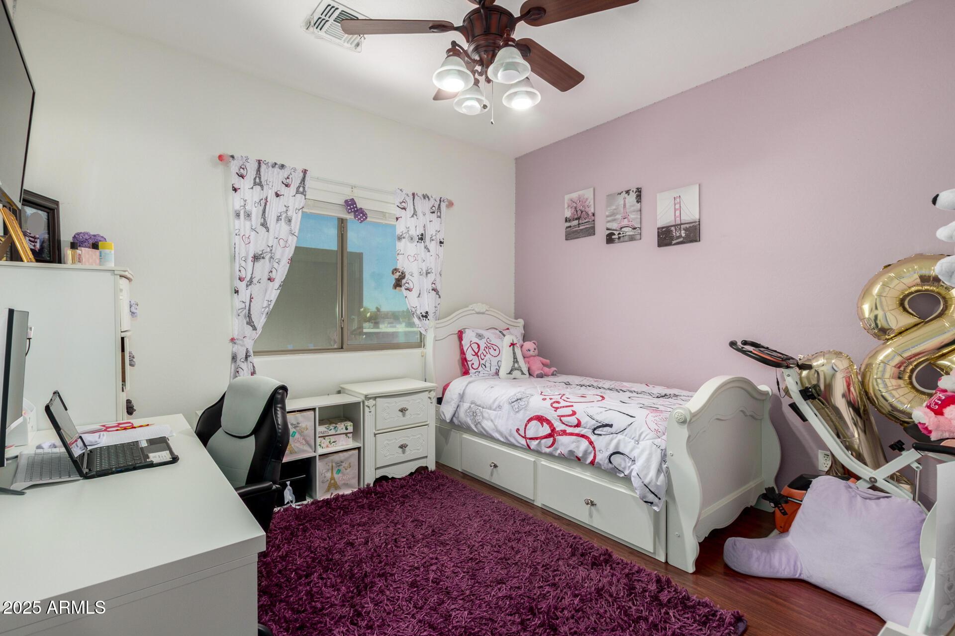 Photo #12