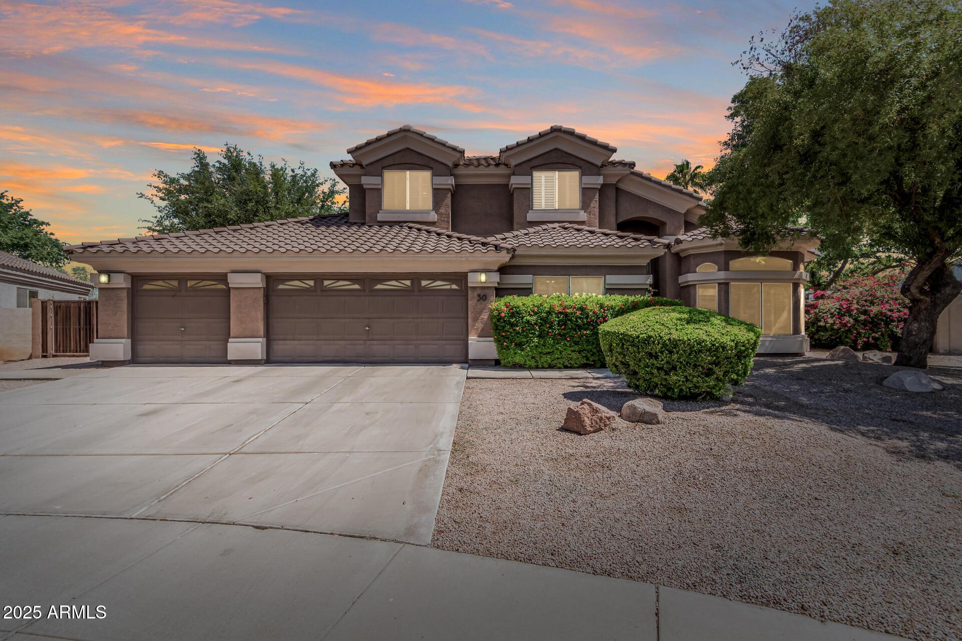 Photo one of 30 W Sheffield Ave Gilbert AZ 85233 | MLS 6861077