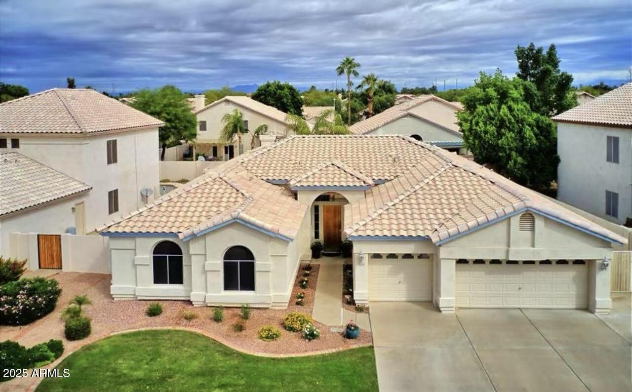Photo one of 854 W Mesquite St Gilbert AZ 85233 | MLS 6861033
