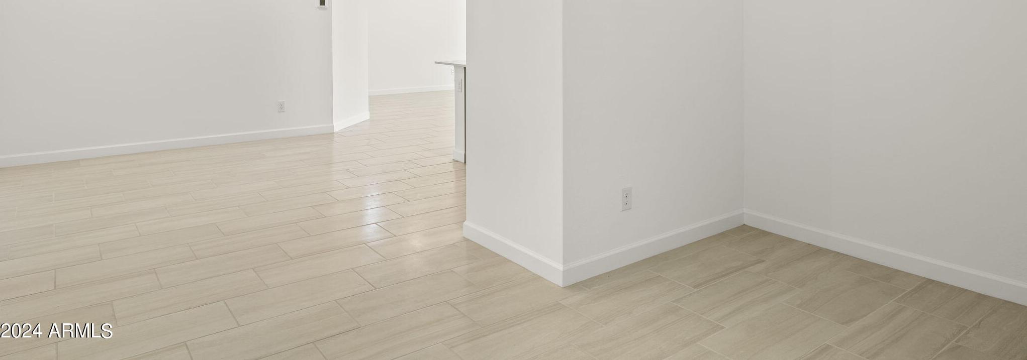 Photo #10