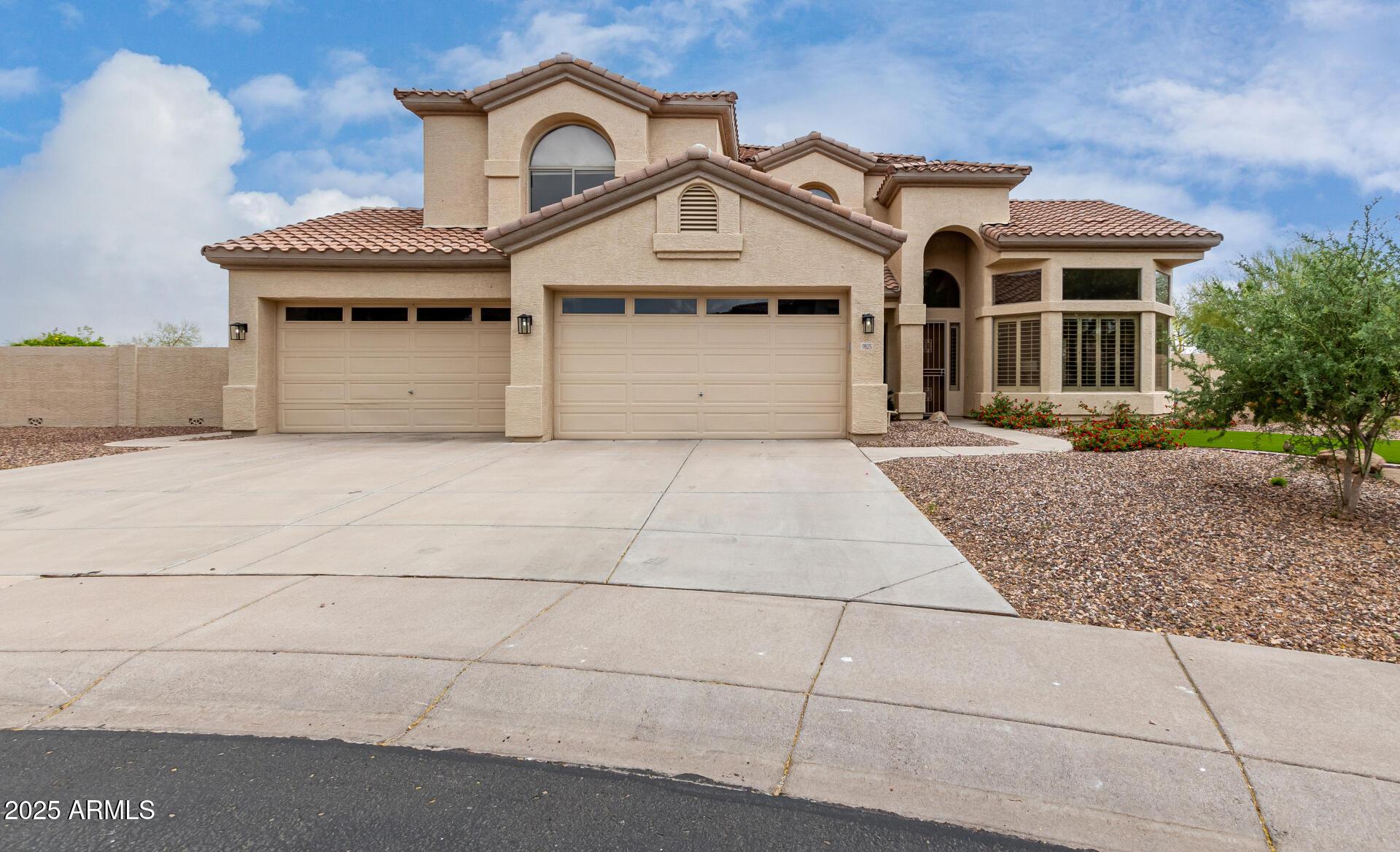 Photo one of 9825 E Gary St Mesa AZ 85207 | MLS 6862011