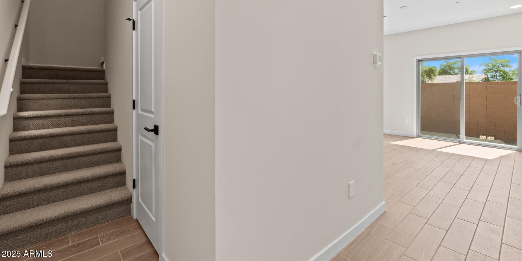 Photo #6