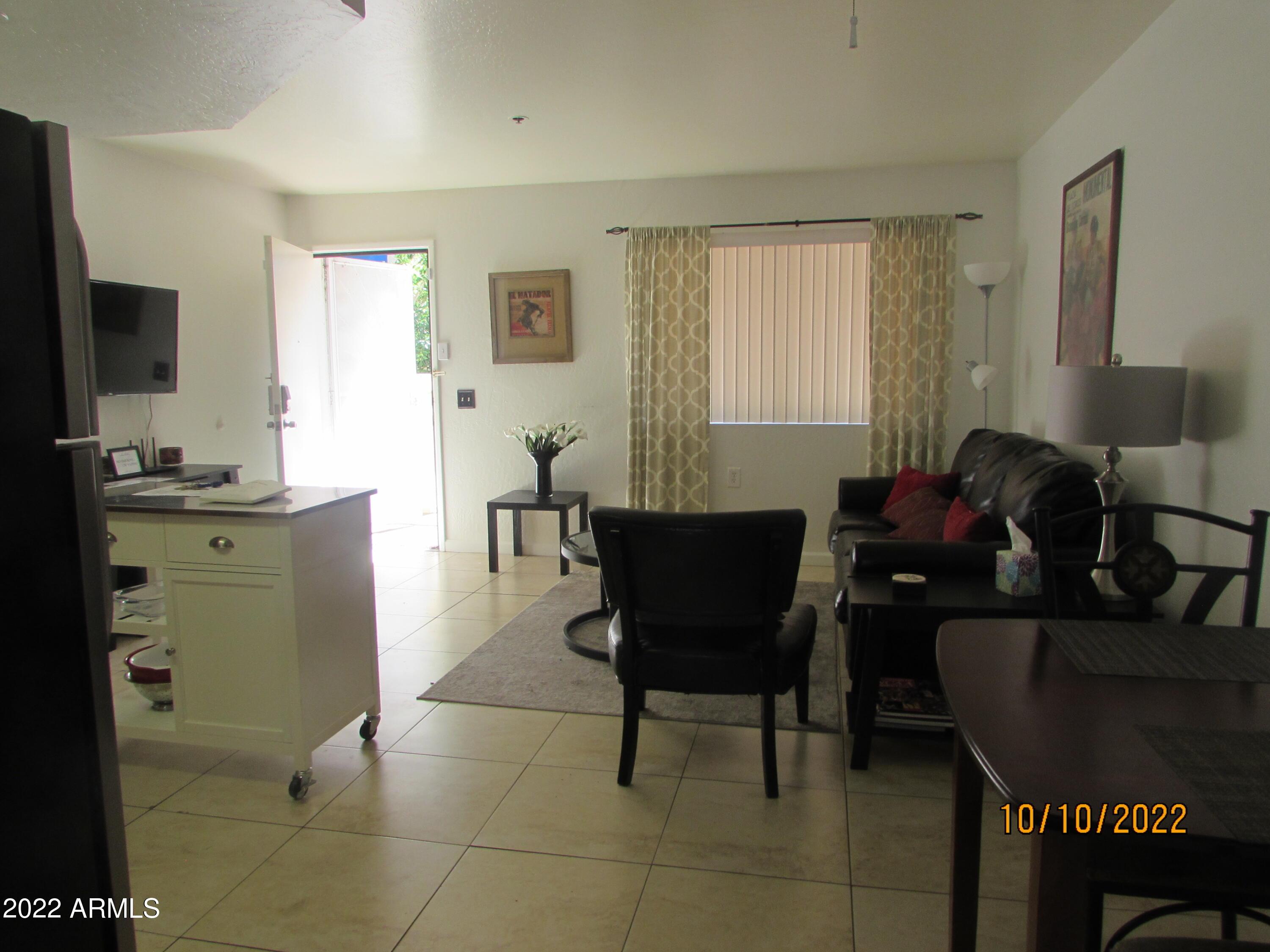 Photo #12