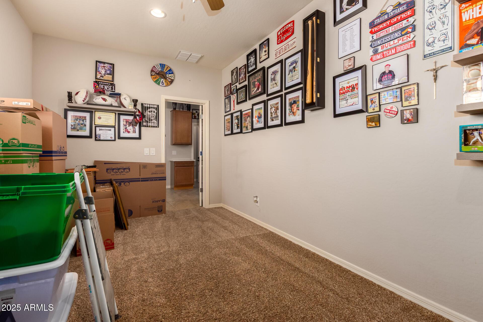 Photo #33