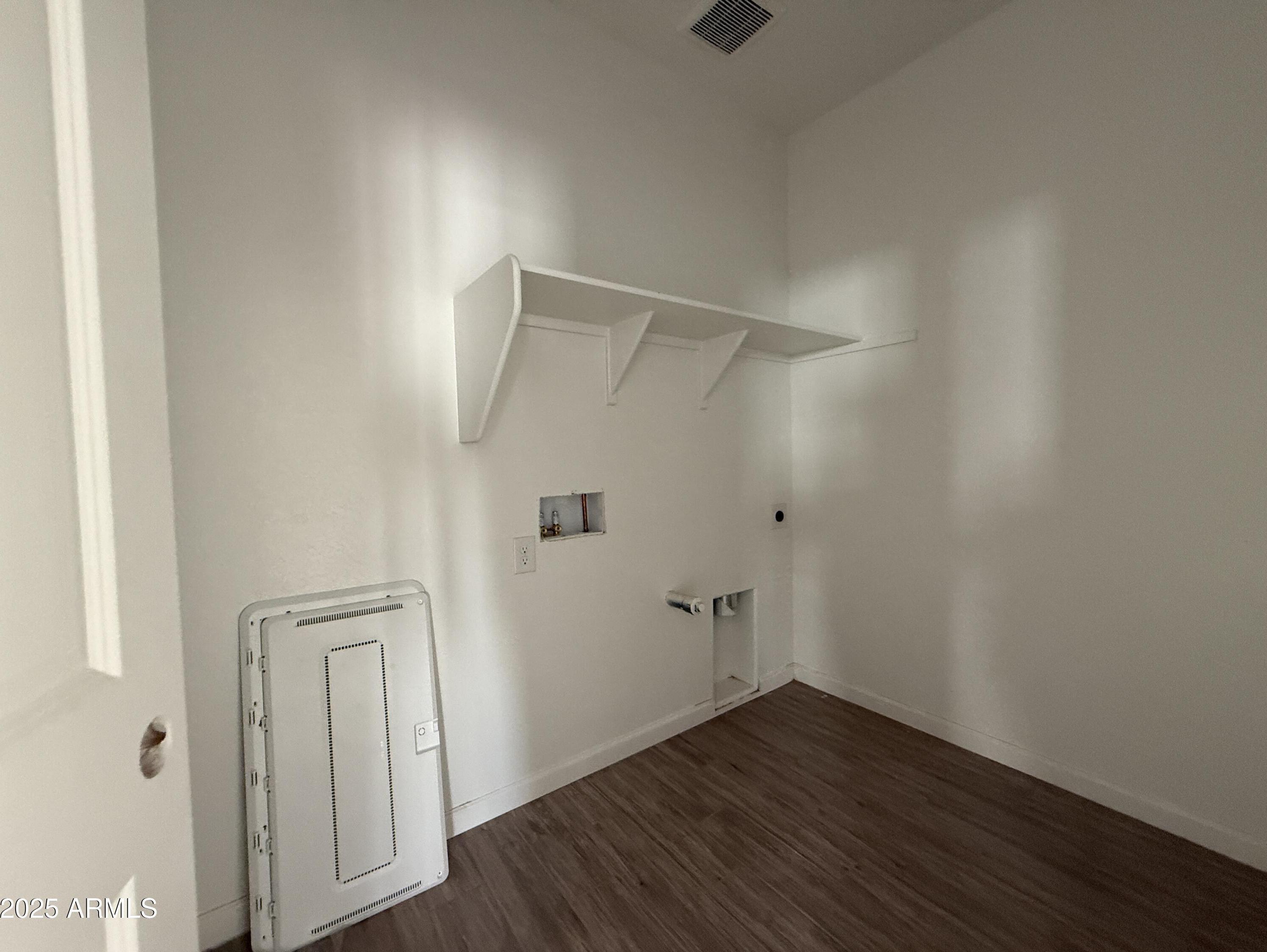 Photo #9