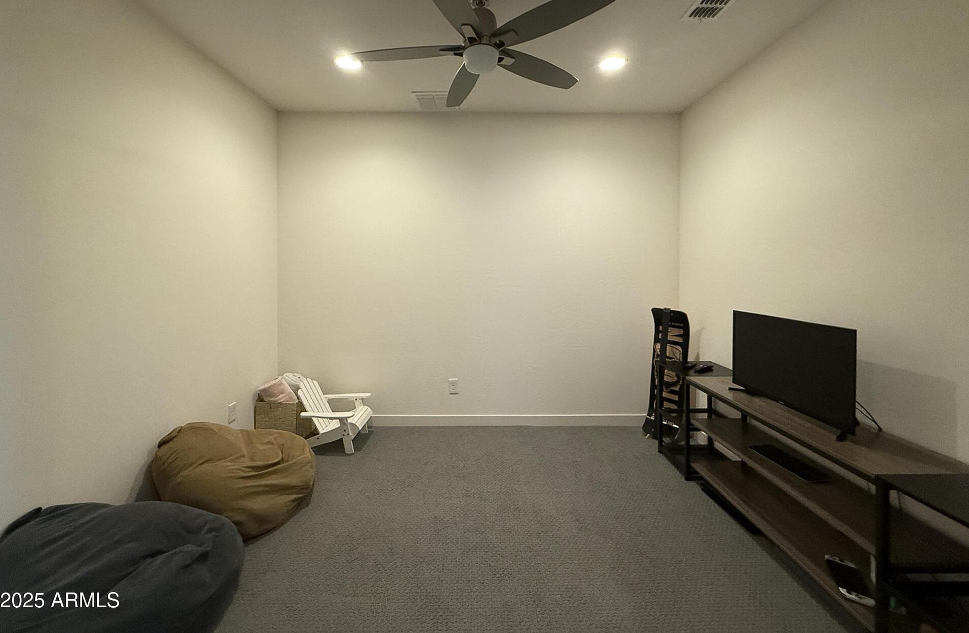 Photo #19