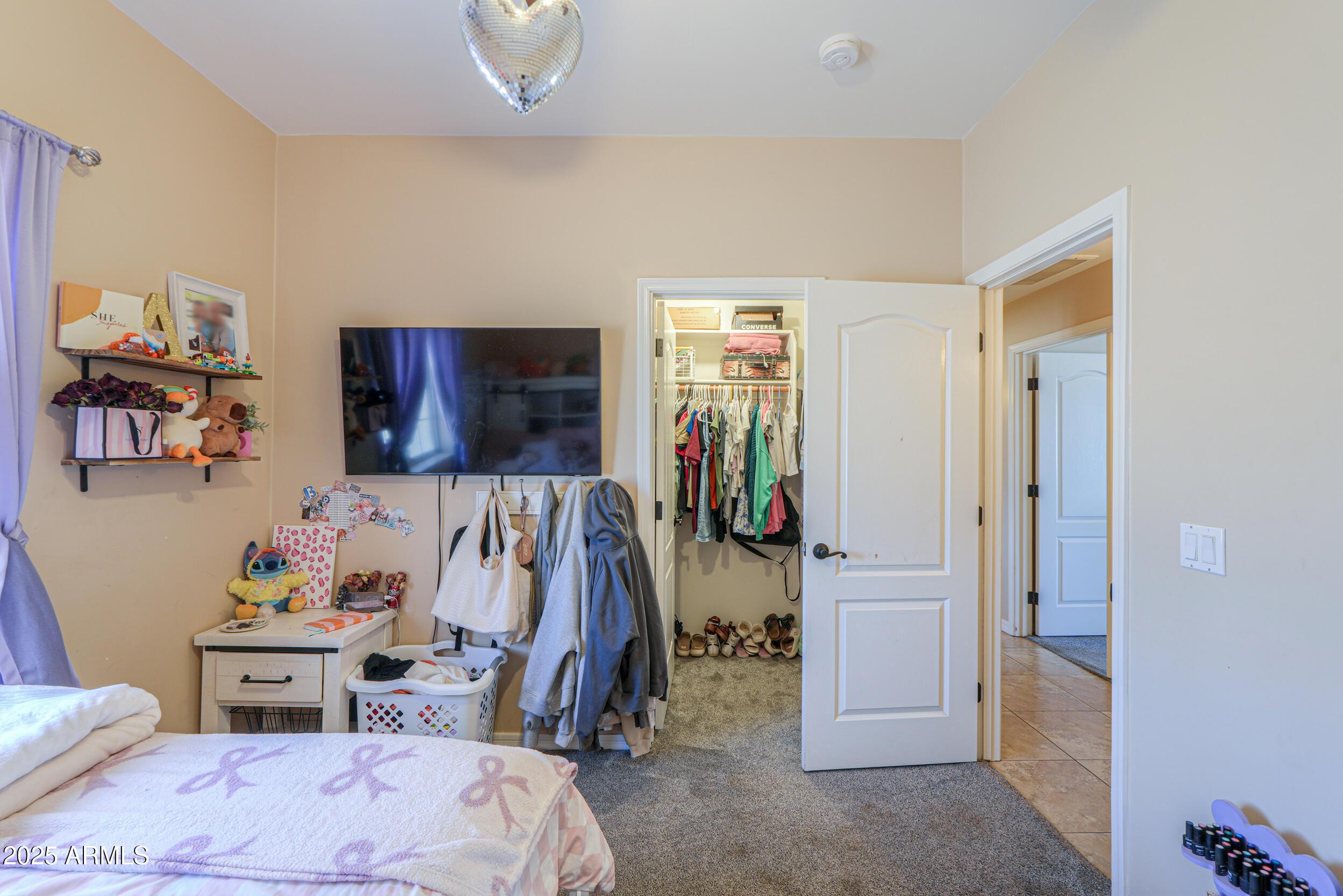 Photo #33