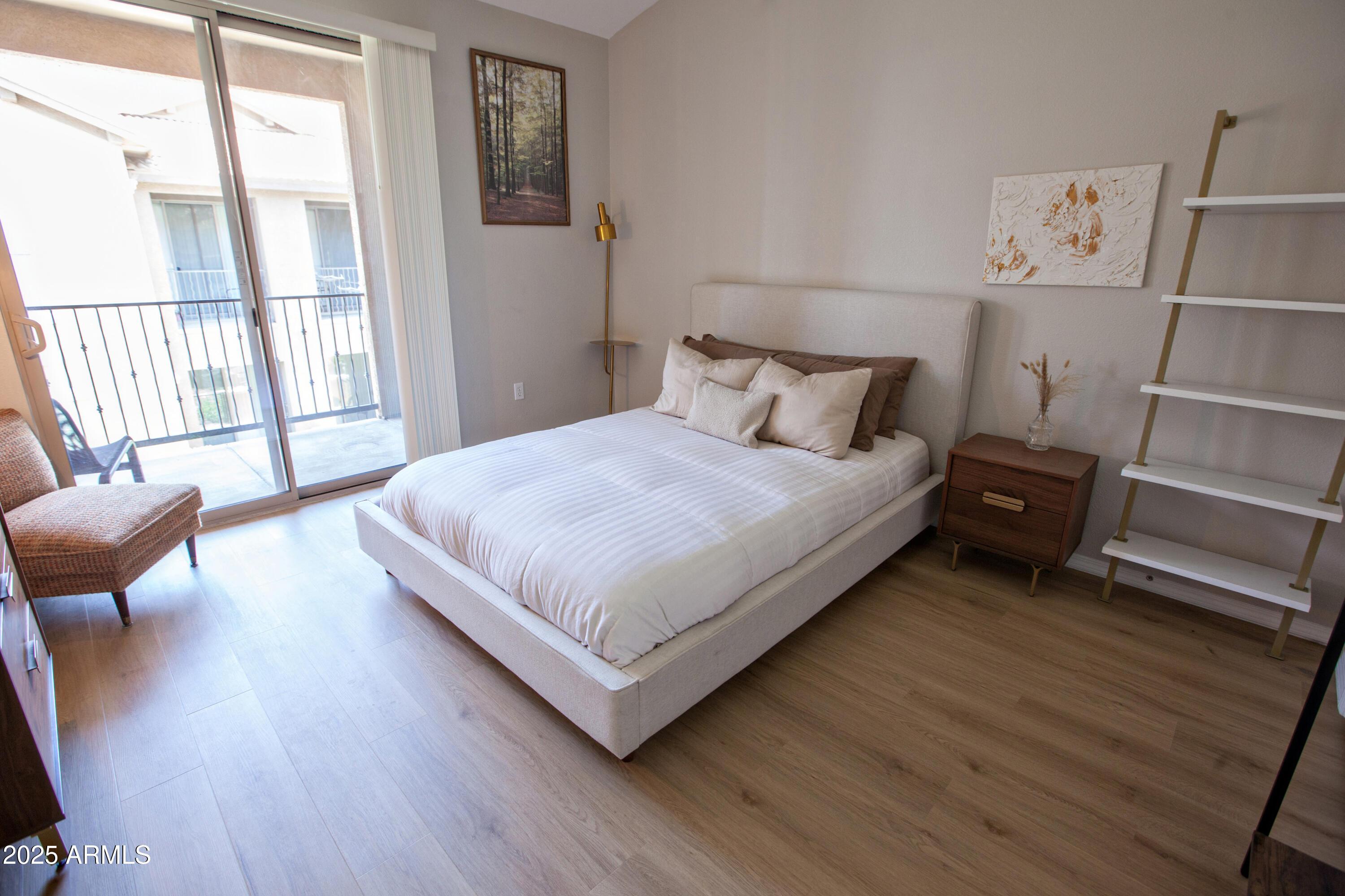 Photo #13