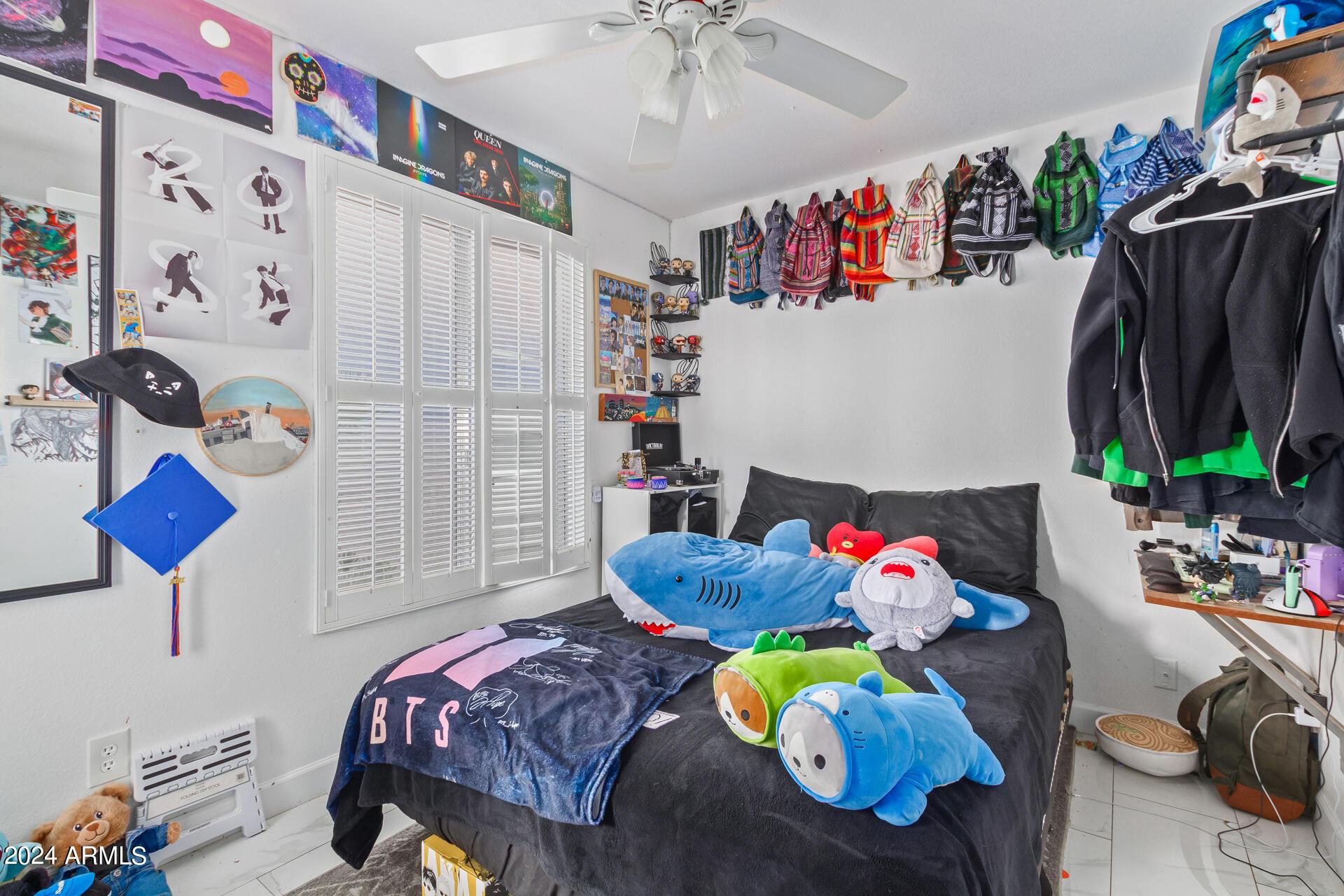 Photo #12