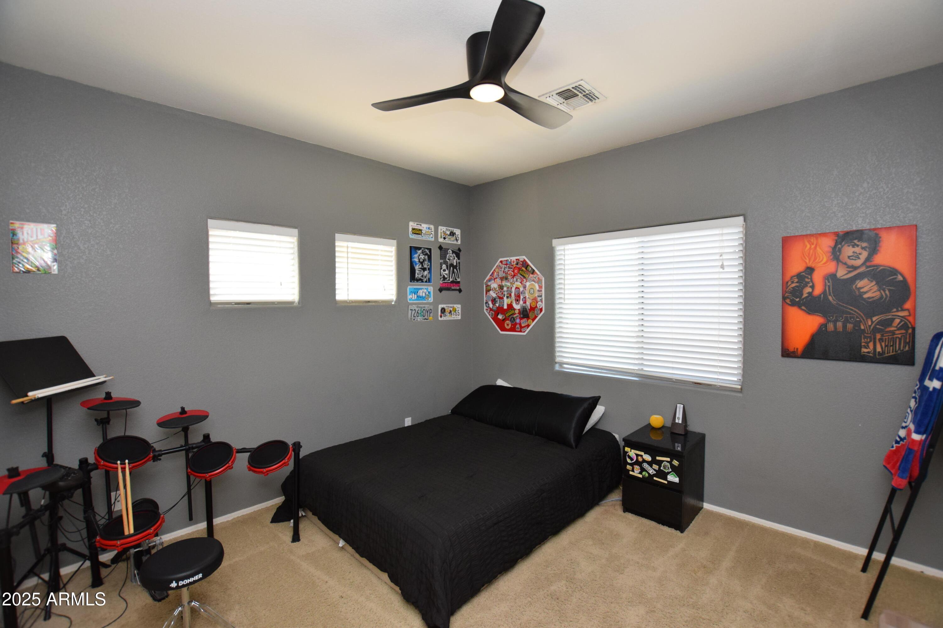 Photo #32