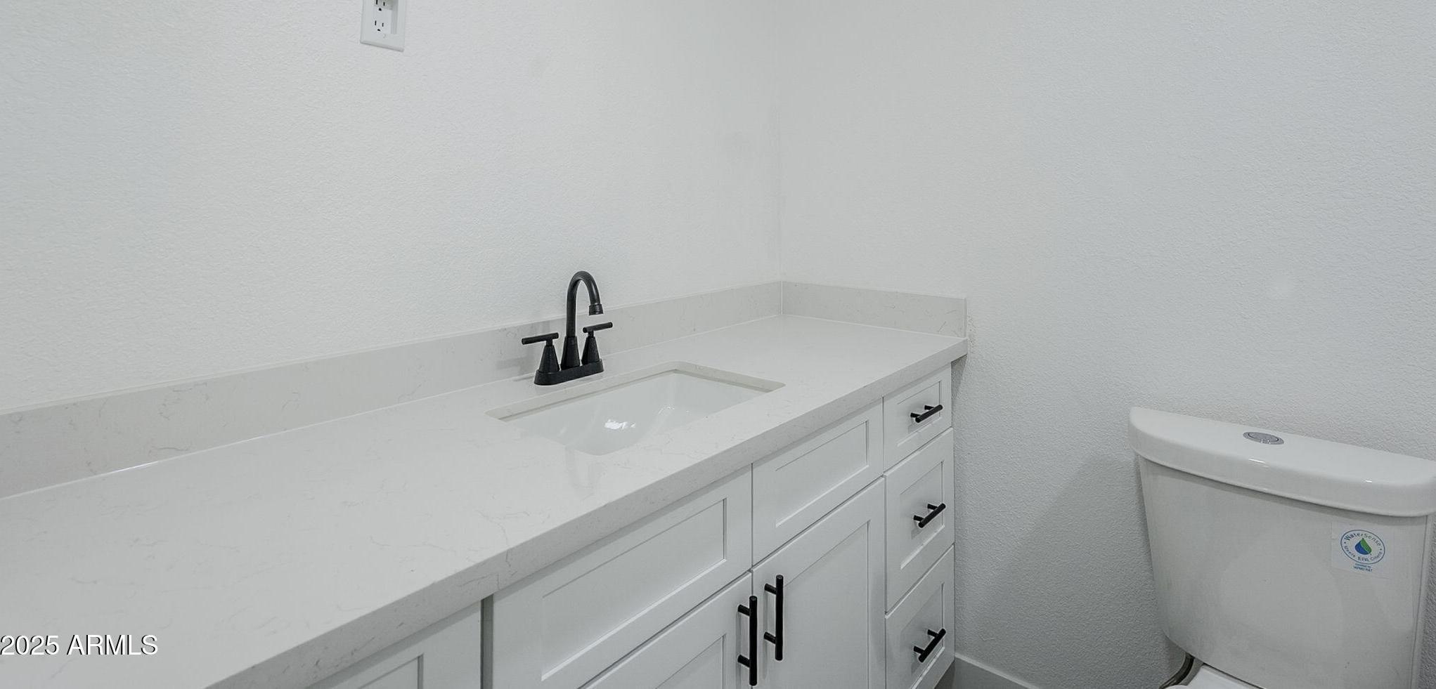 Photo #33