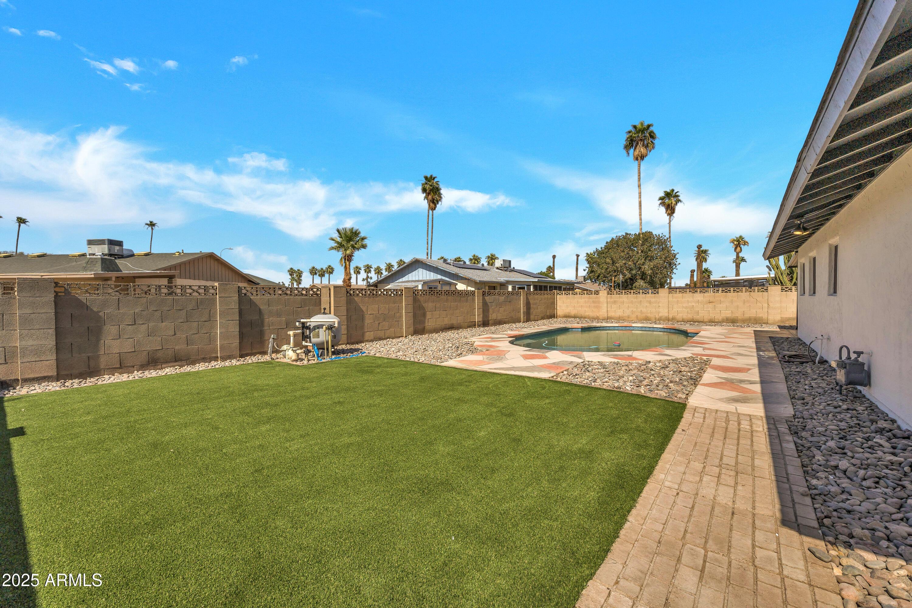 Photo #23